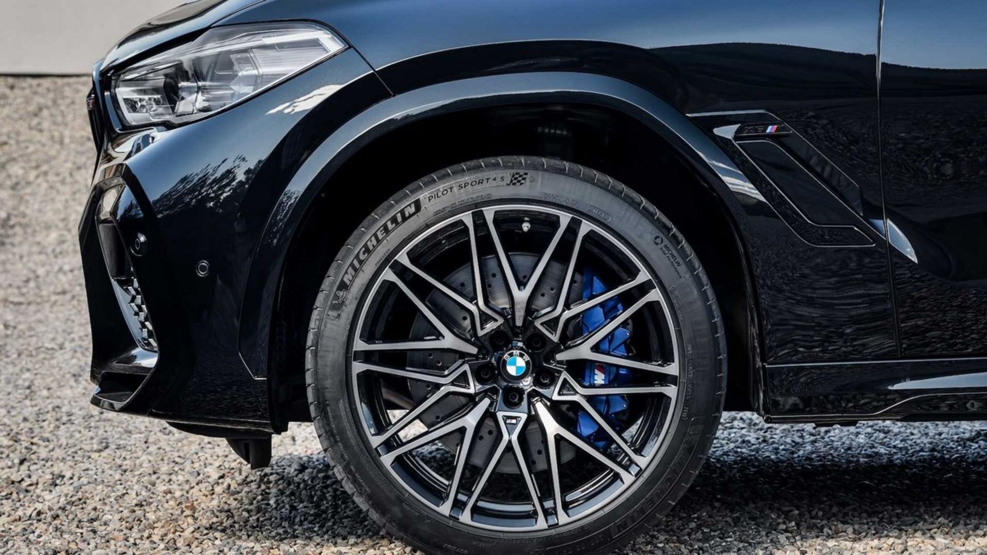 2020 BMW X6 M / Competition