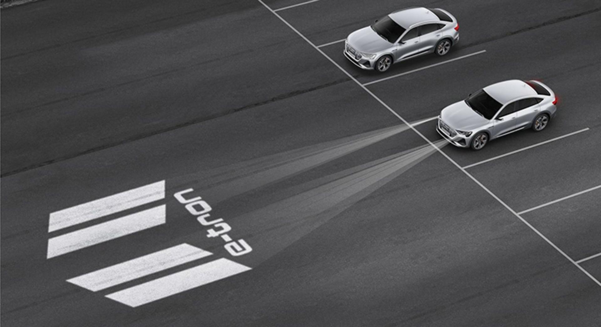 AUDI e-tron Sportback