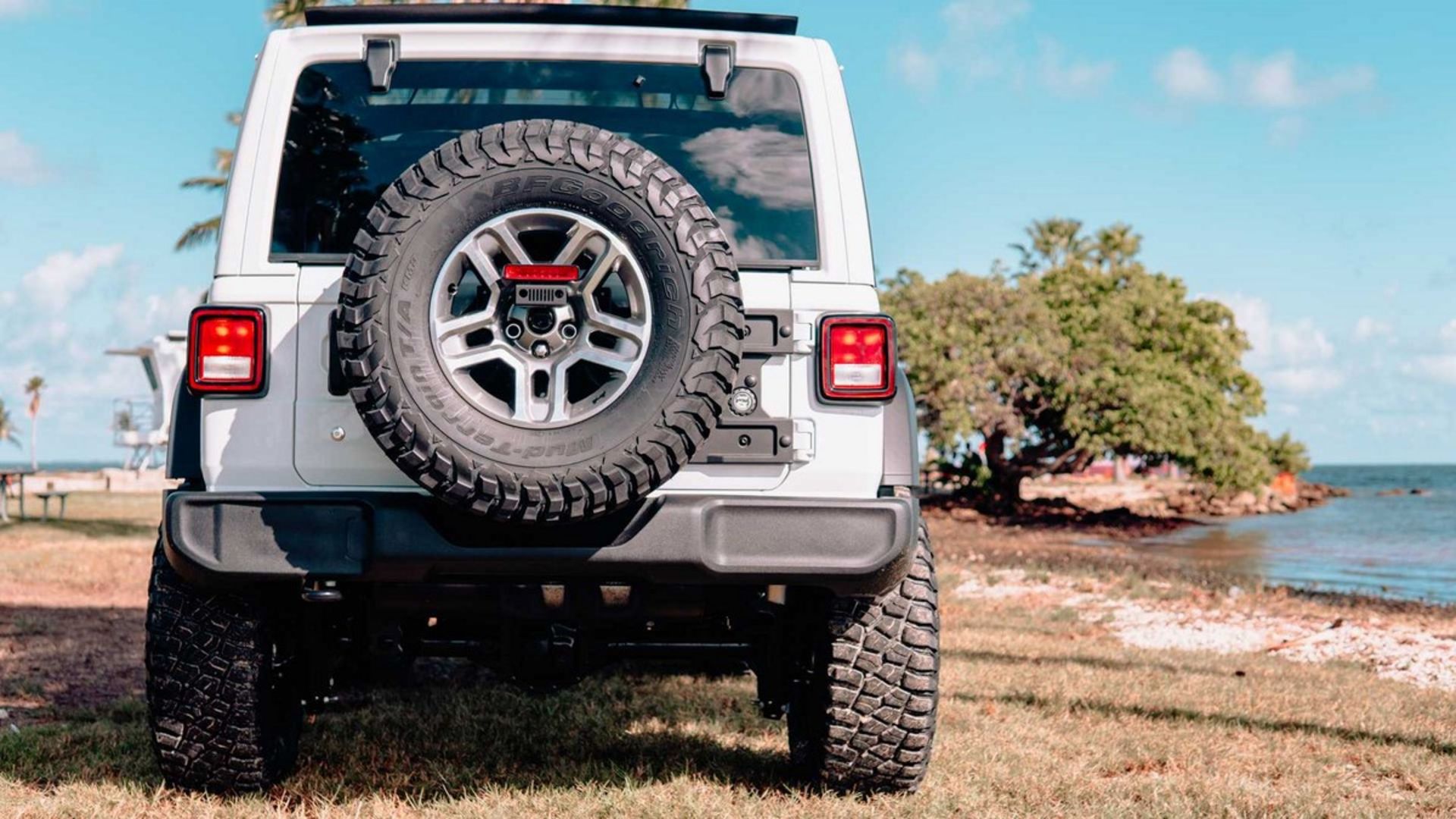 Jeep Wrangler & Gladiator 305