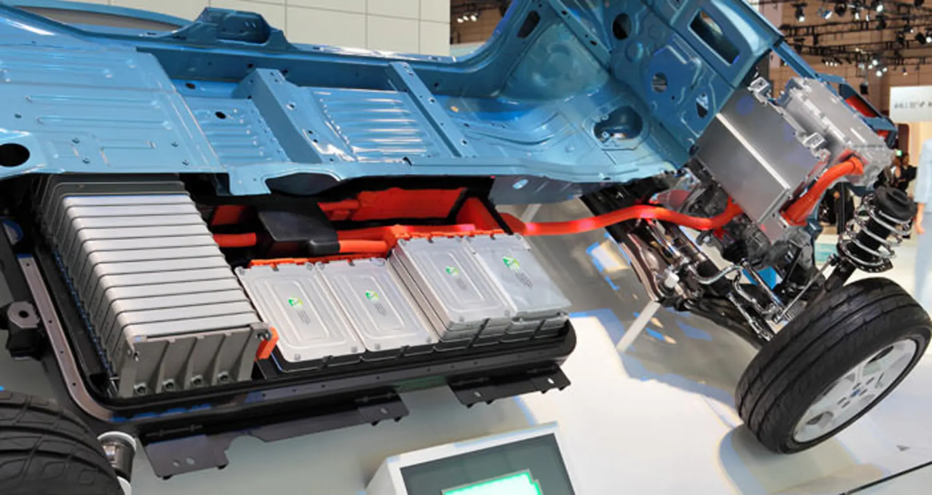 باتری خودروی الکتریکی / Electric car battery