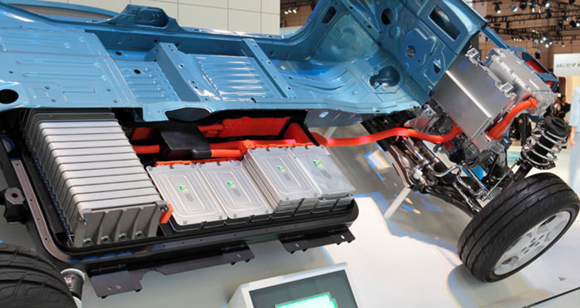 باتری خودروی الکتریکی / Electric car battery