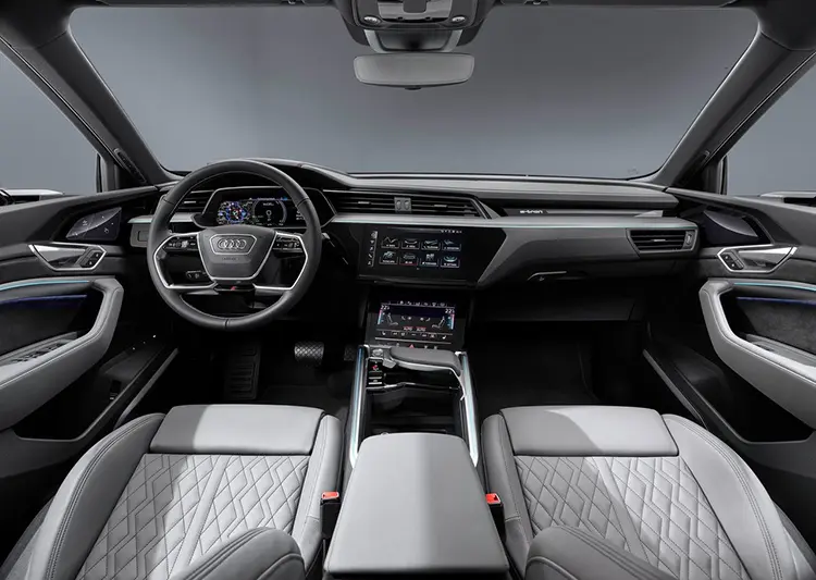 AUDI e-tron Sportback
