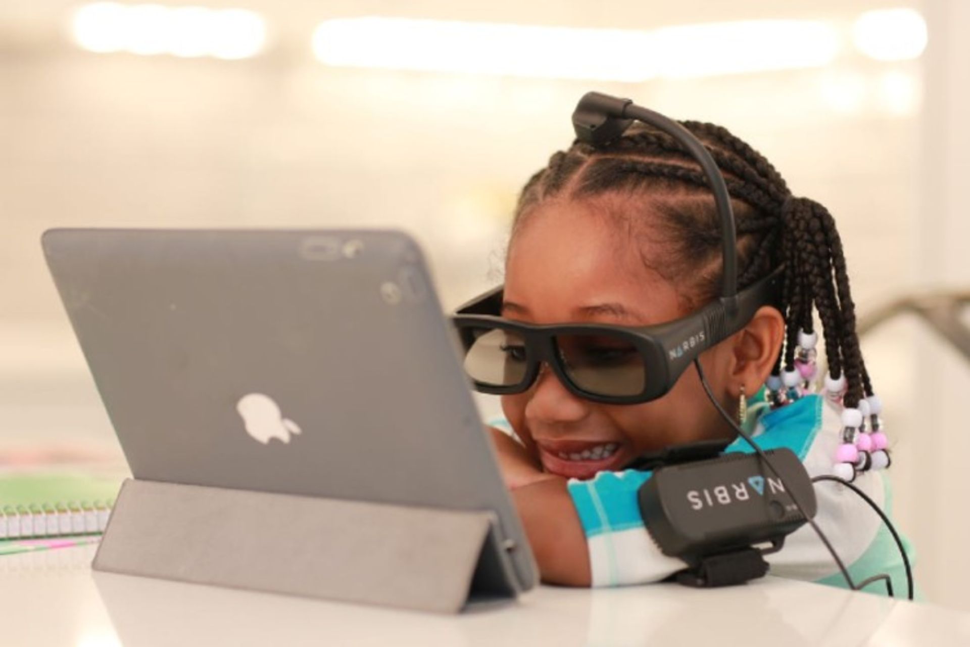 Narbis/ عینک هوشمند ناربیس 2