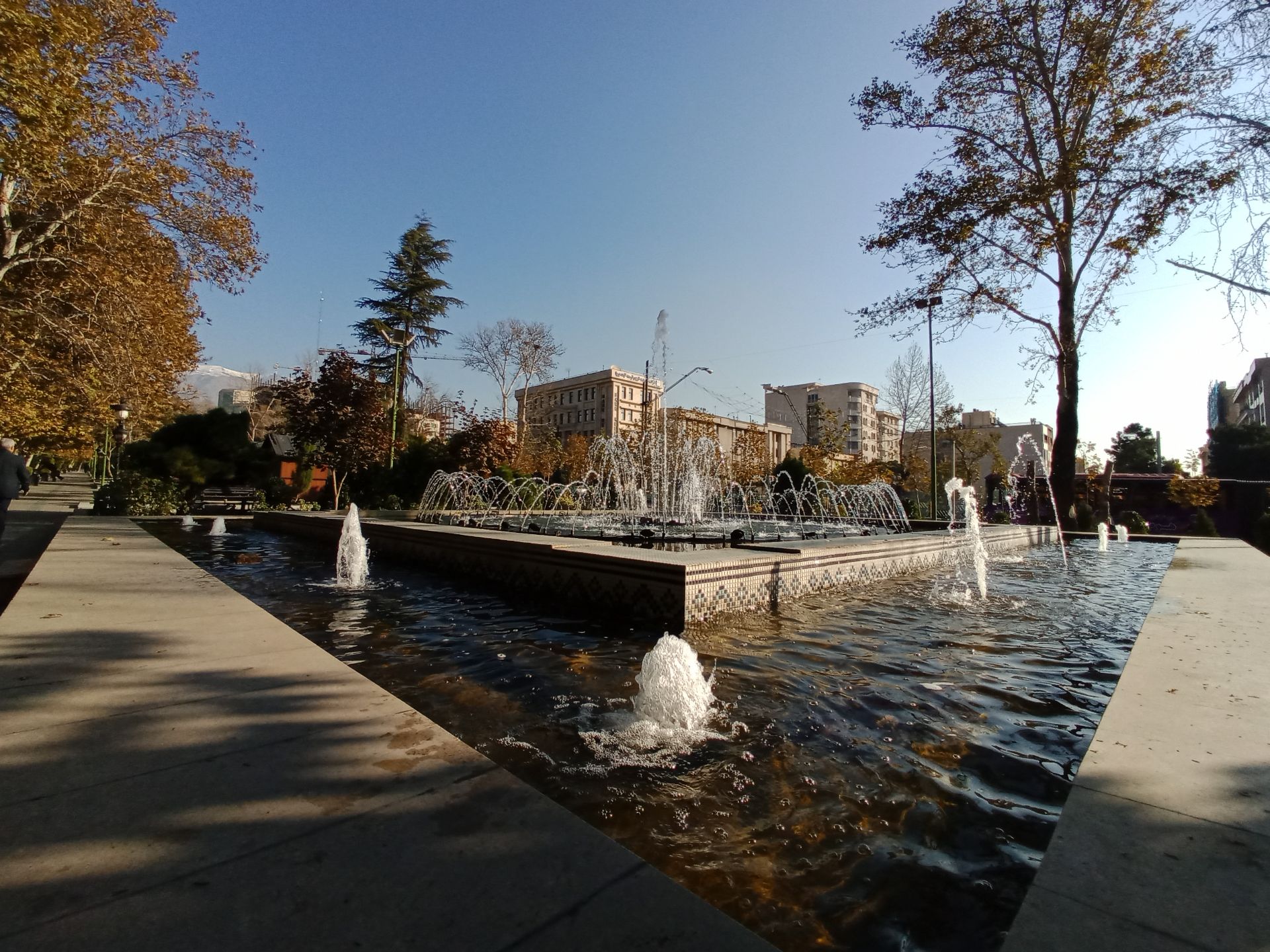 نمونه‌عکس شاهین ۲