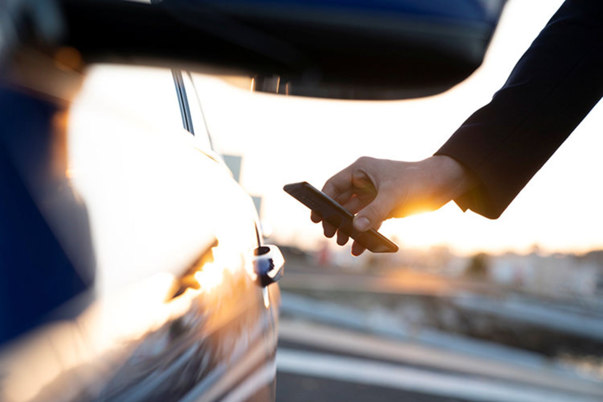 BMW Digital Key / کلید دیجیتال بی ام و