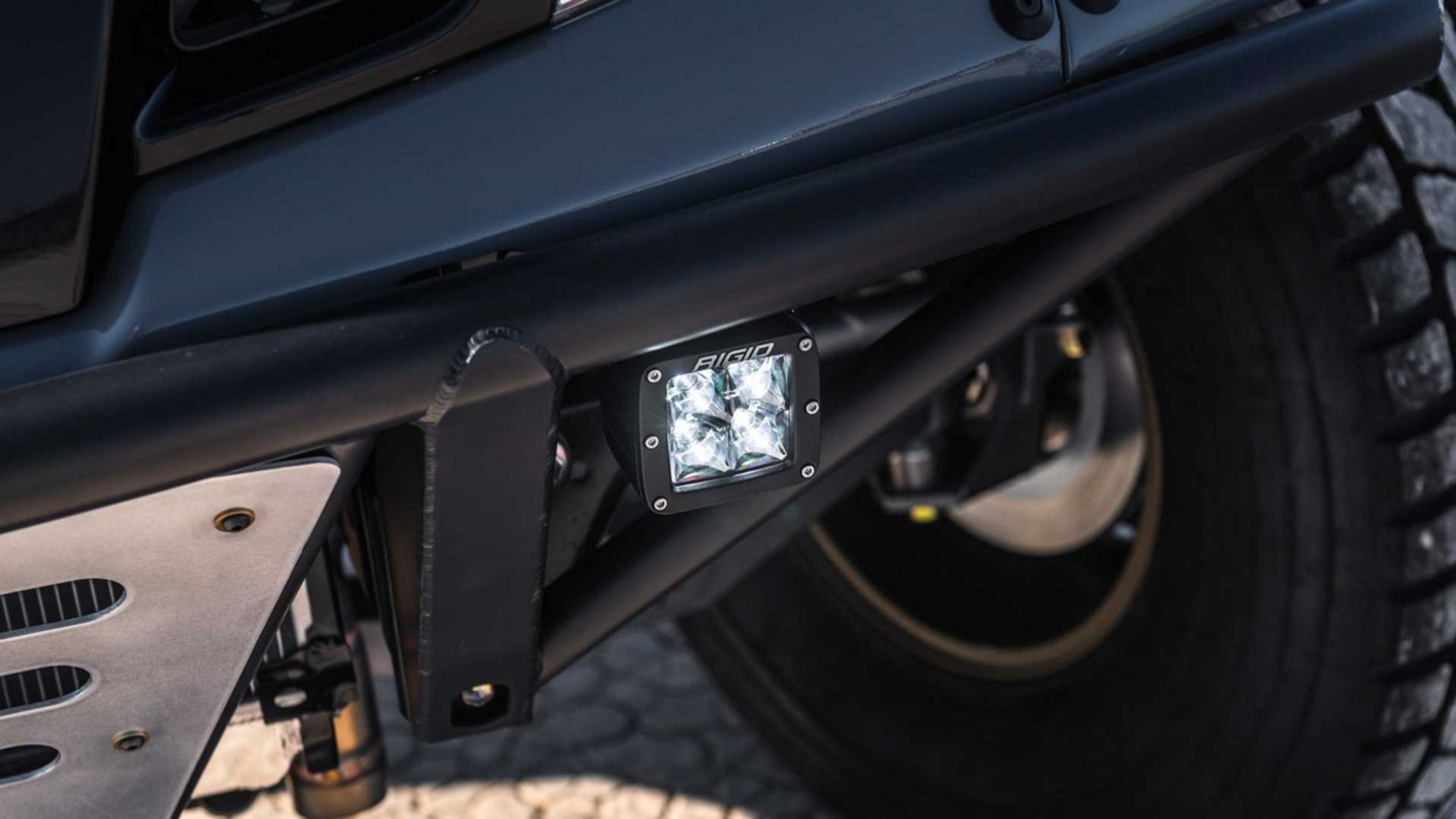 Nissan Frontier Desert Runner