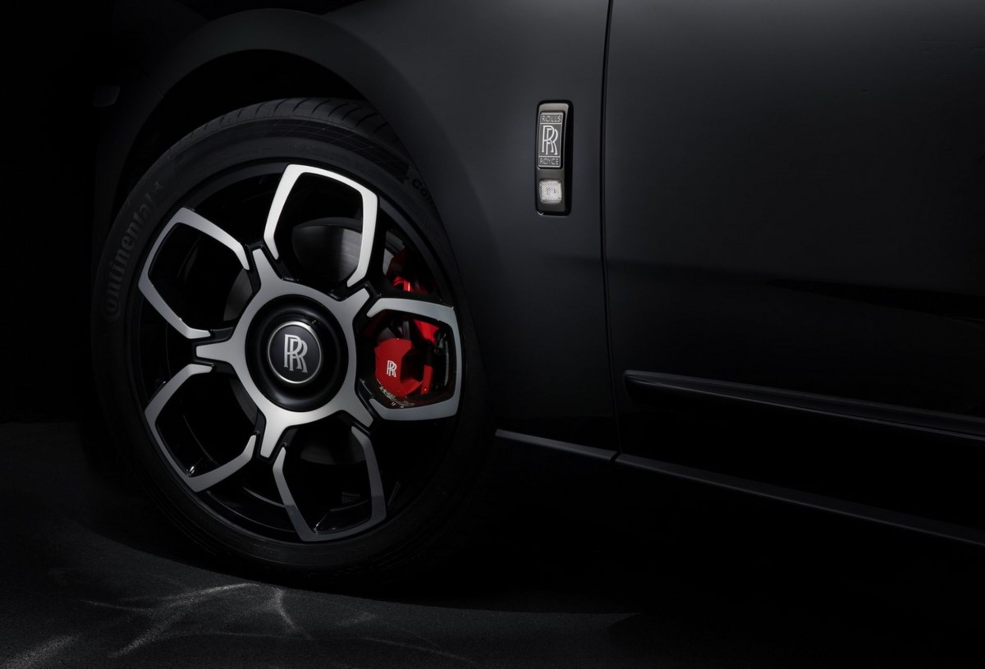 2020 Rolls-Royce Cullinan Black Badge