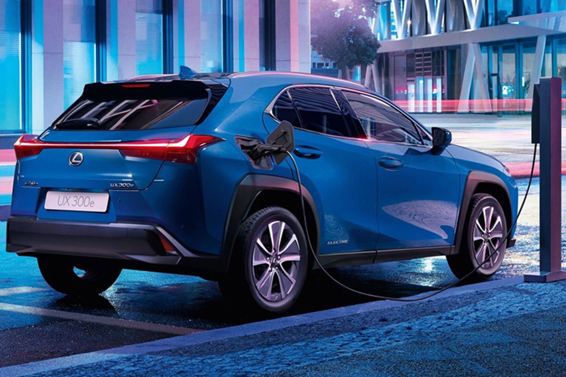 Lexus UX 300e