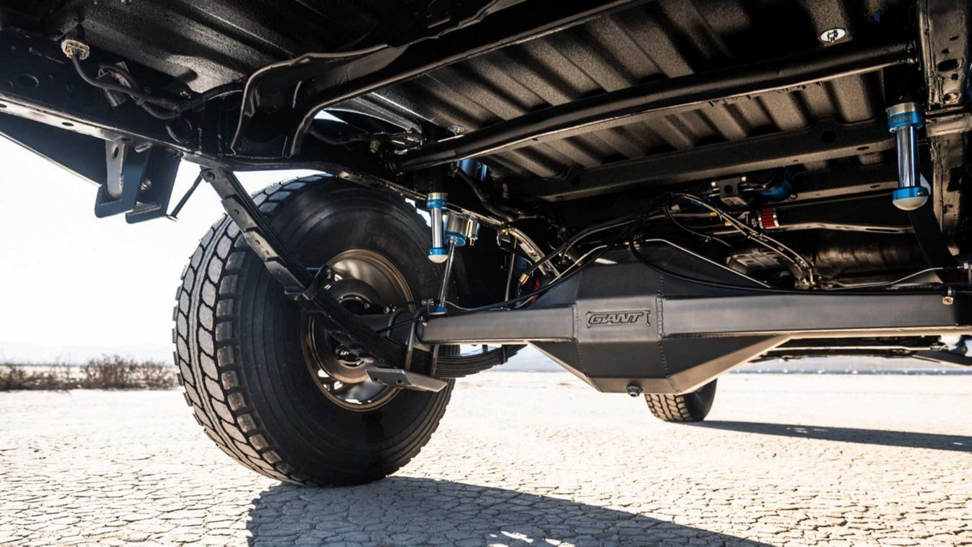 Nissan Frontier Desert Runner