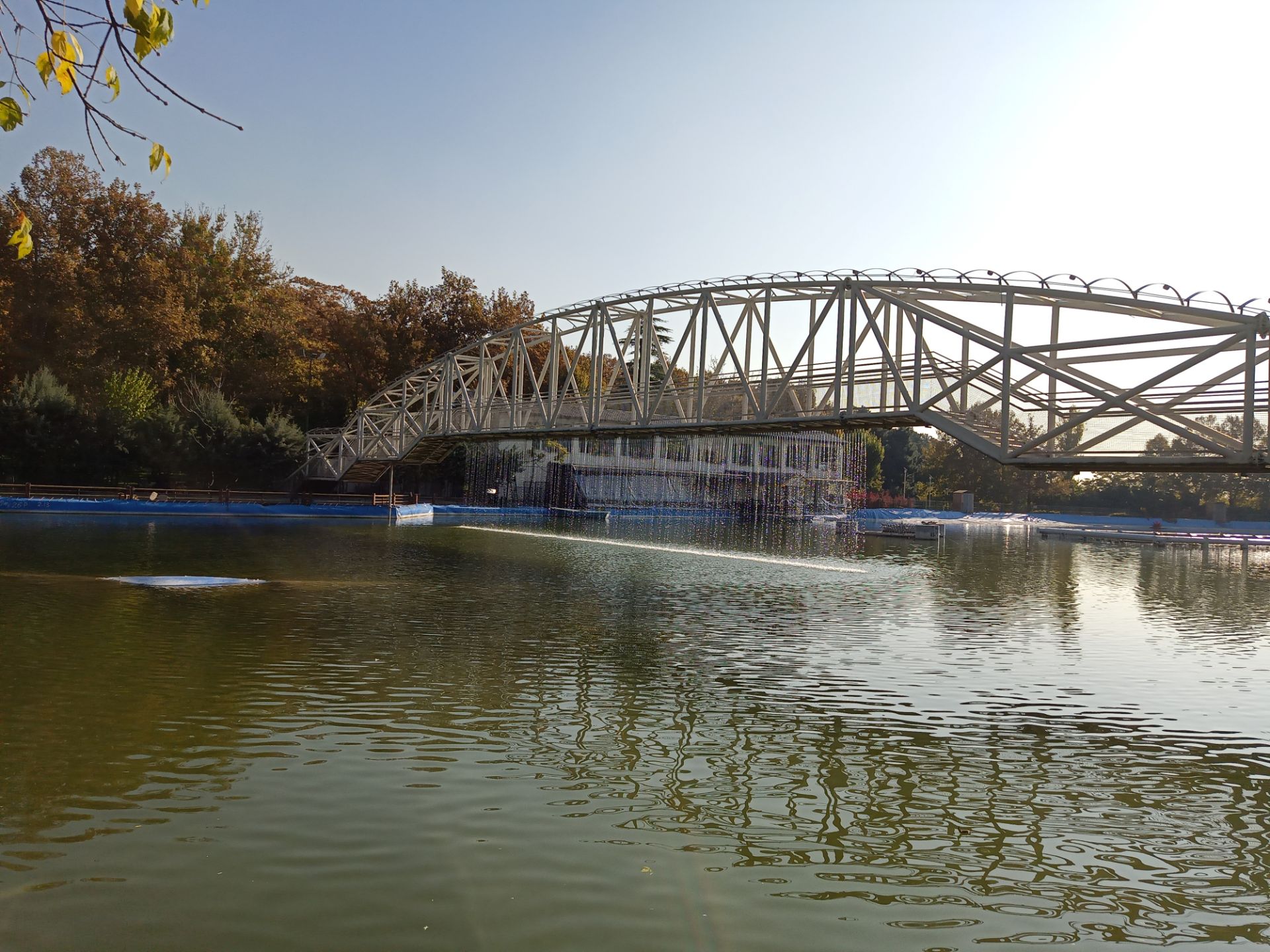 نمونه‌عکس شاهین ۲