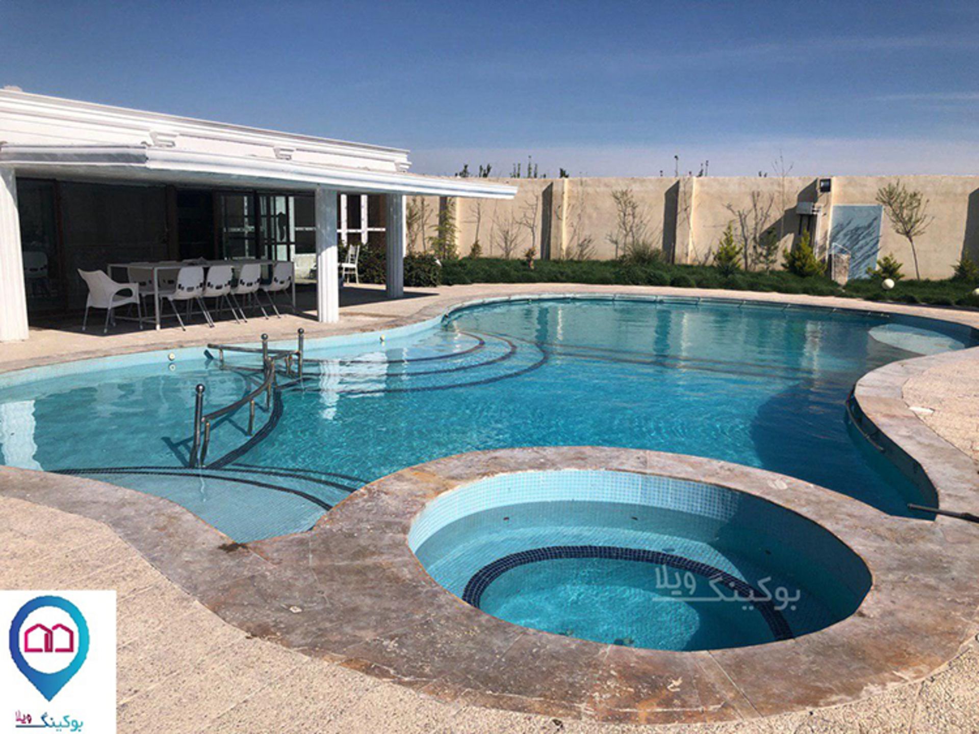 بوکینگ ویلا