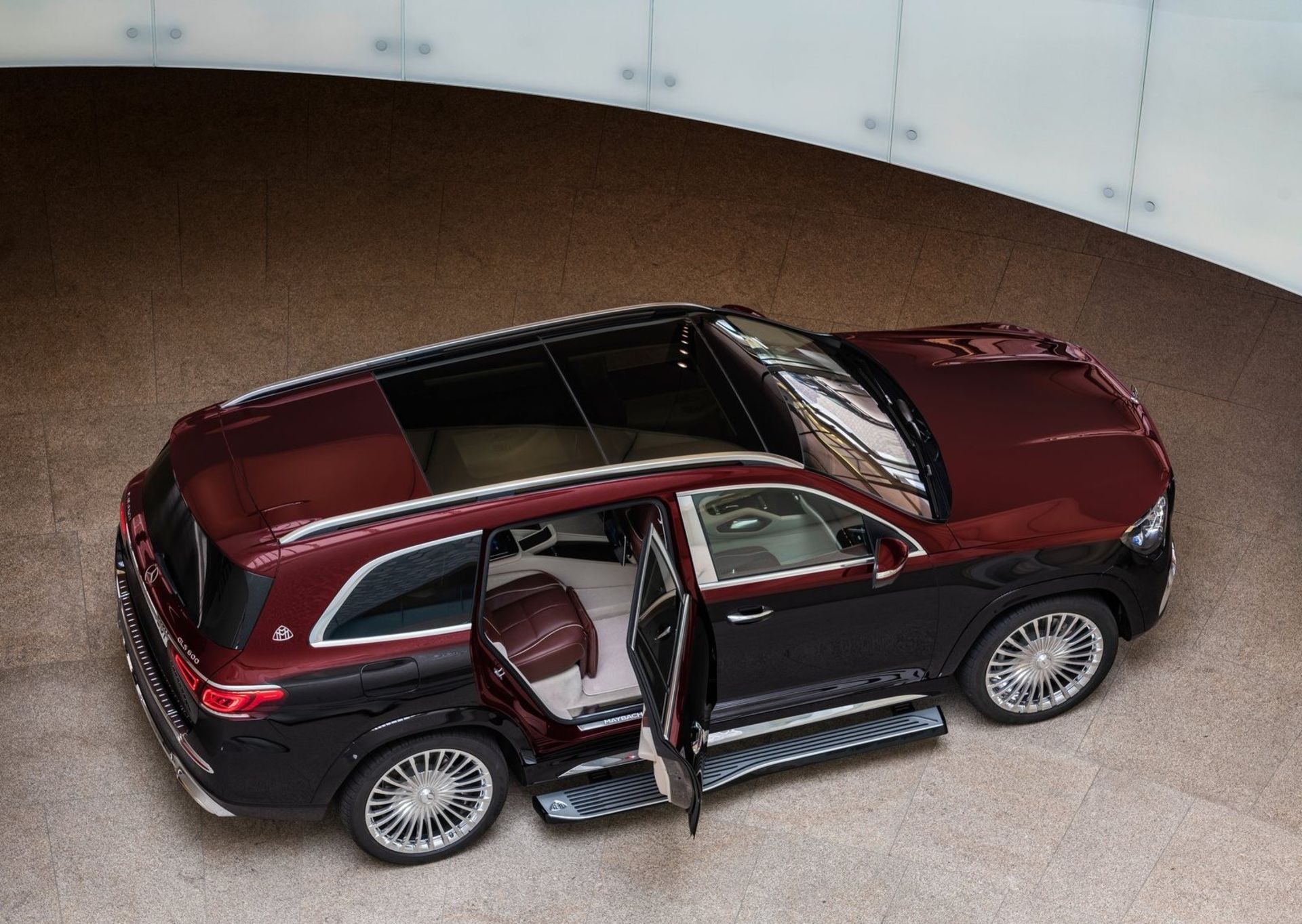 Mercedes-Benz GLS 600 Maybach 