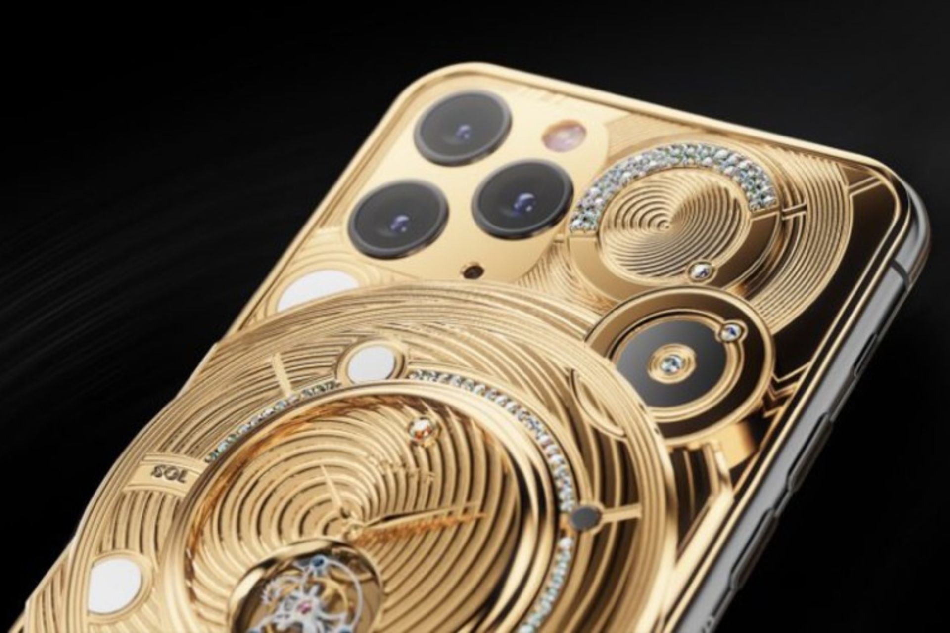 آیفون 11 مدل سولاریوس (Solarius) کاویار