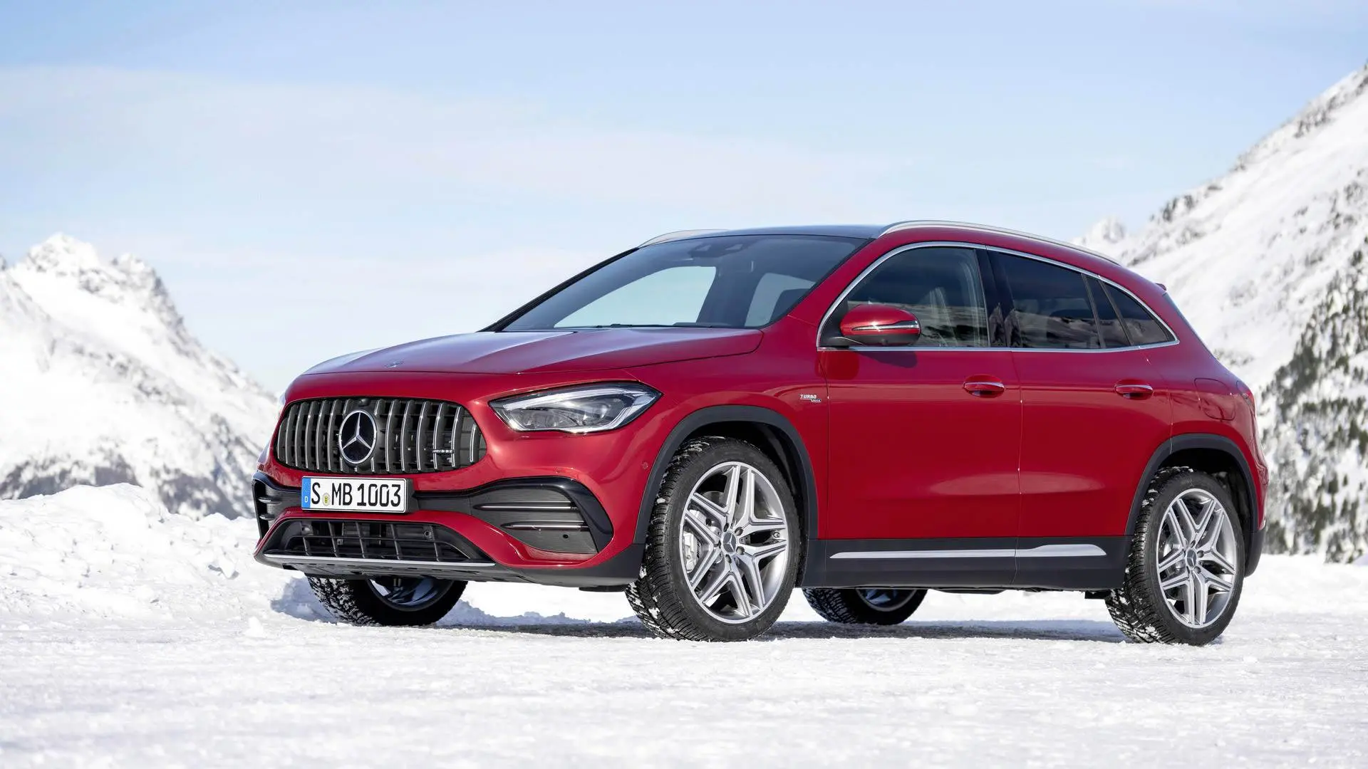Mercedes-AMG GLA 35 / مرسدس بنز کلاس gla
