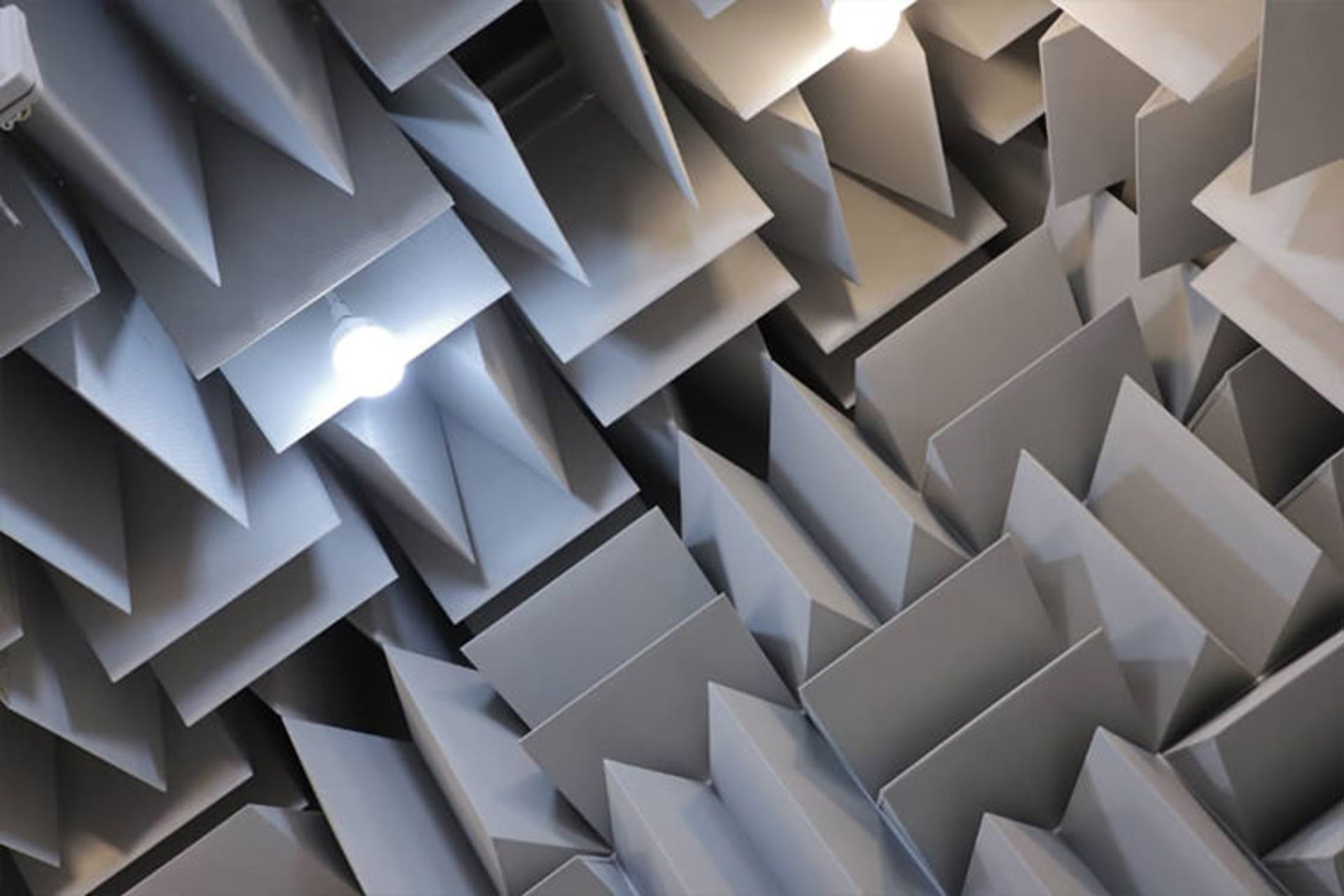 اتاق آکوستیک اسنوا