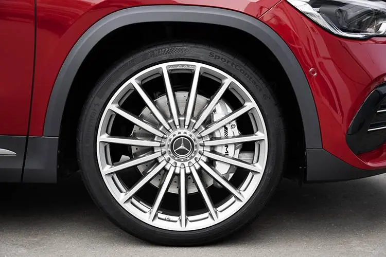 Mercedes-AMG GLA 35 / مرسدس بنز کلاس gla