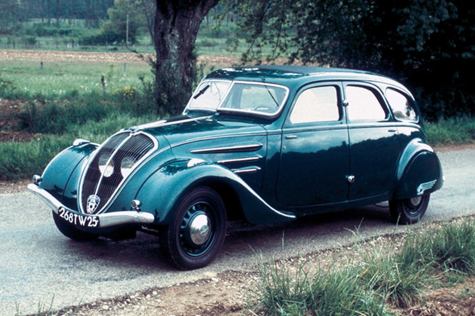 Peugeot 402