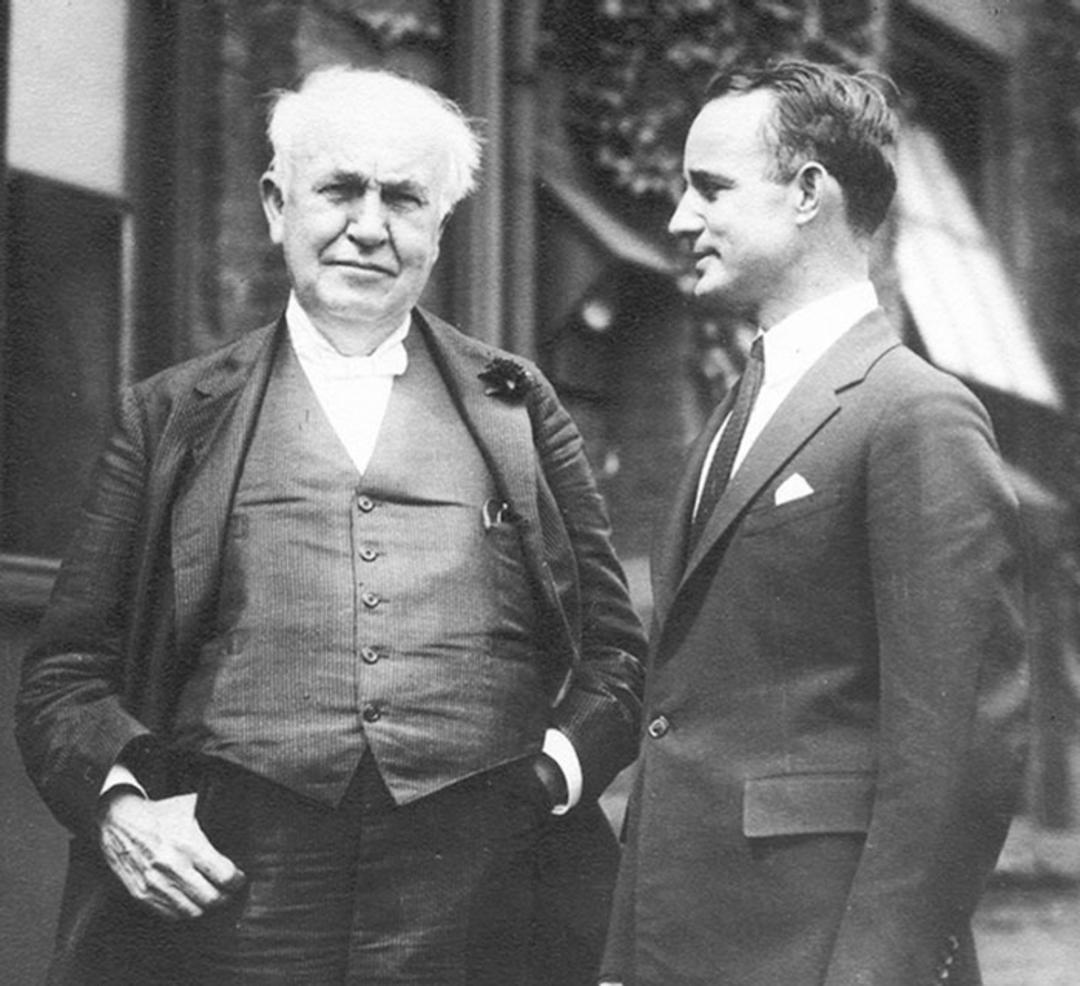 ناپلئون هیل / Napoleon Hill