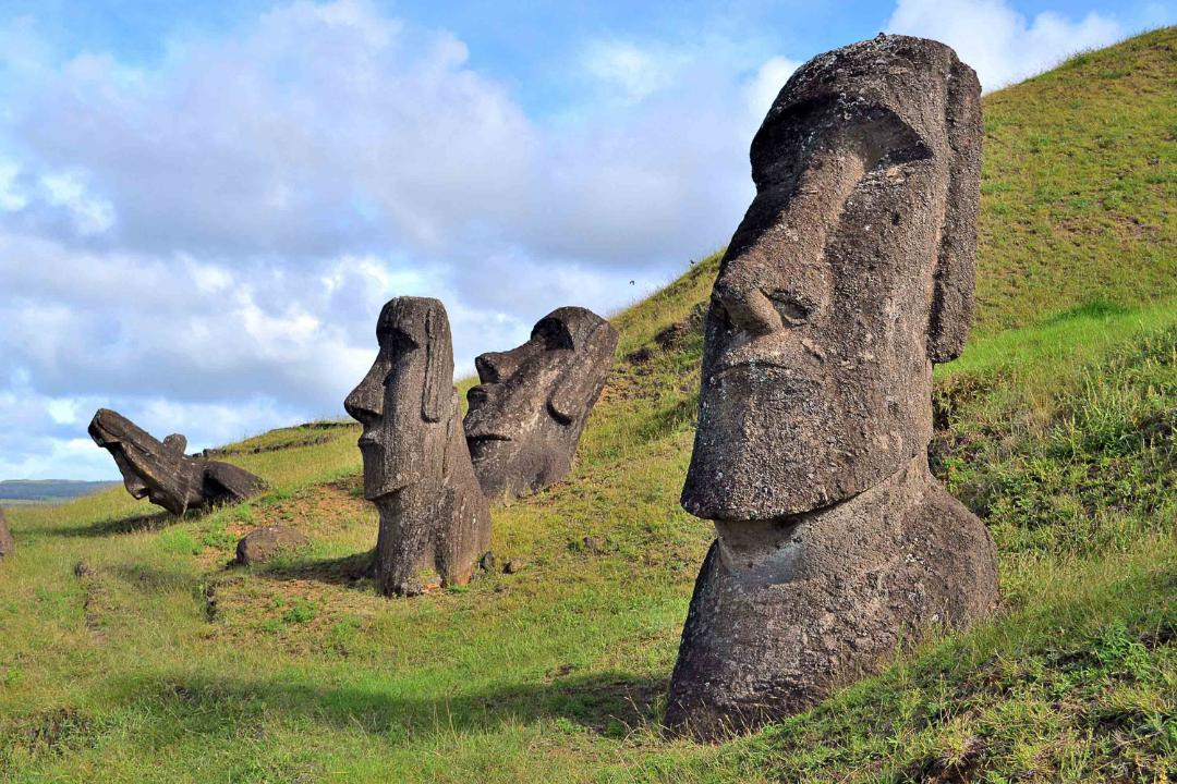 مجسمه‌های جزیره‌ ایستر