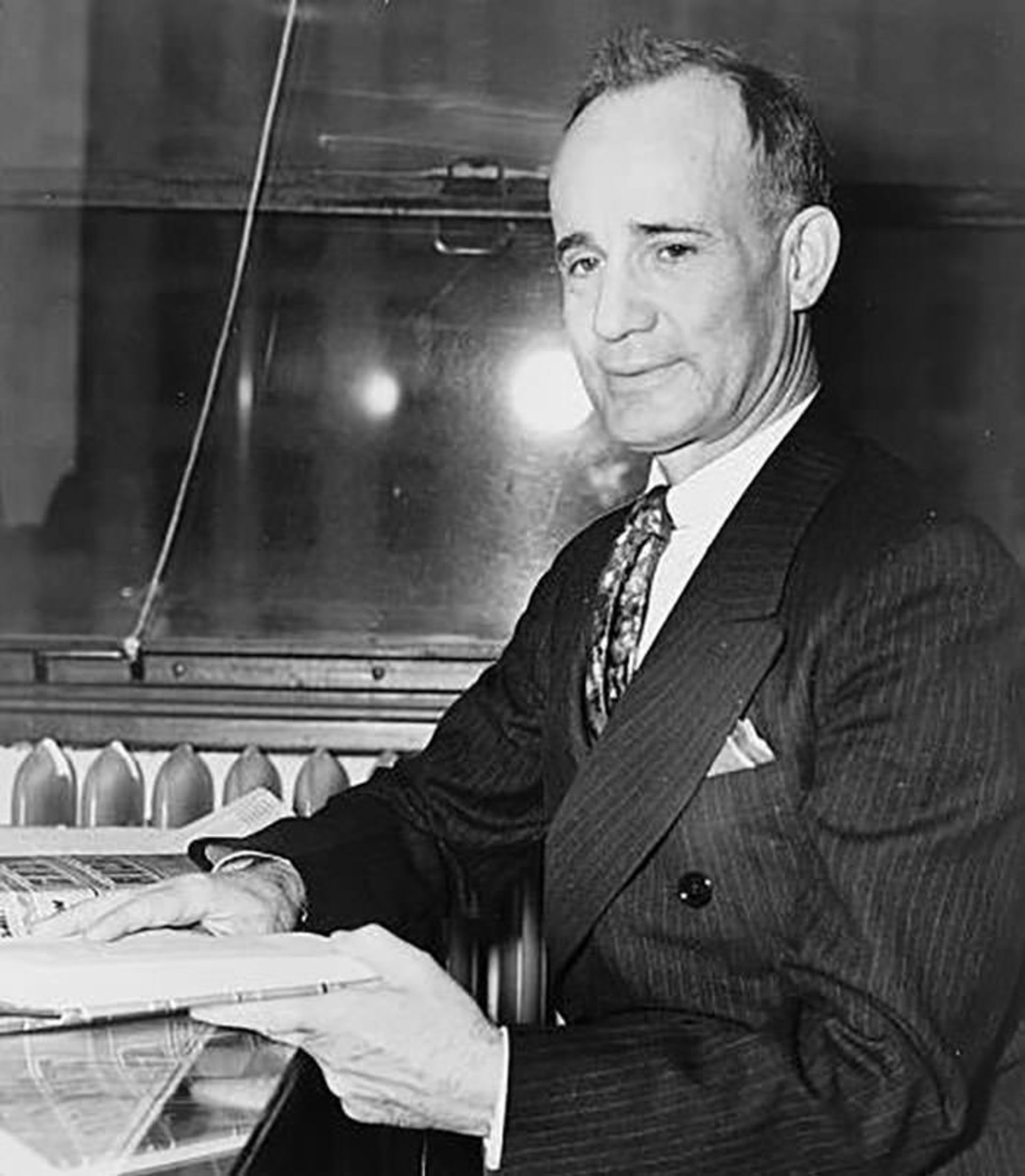 ناپلئون هیل / Napoleon Hill