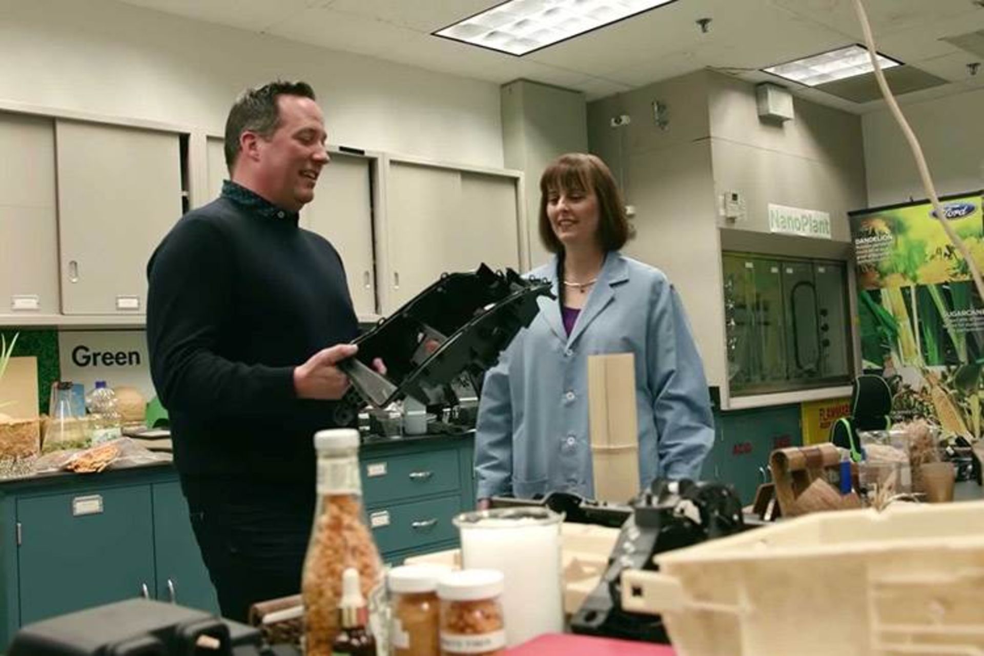 Ford McDonald / فورد مک دونالد