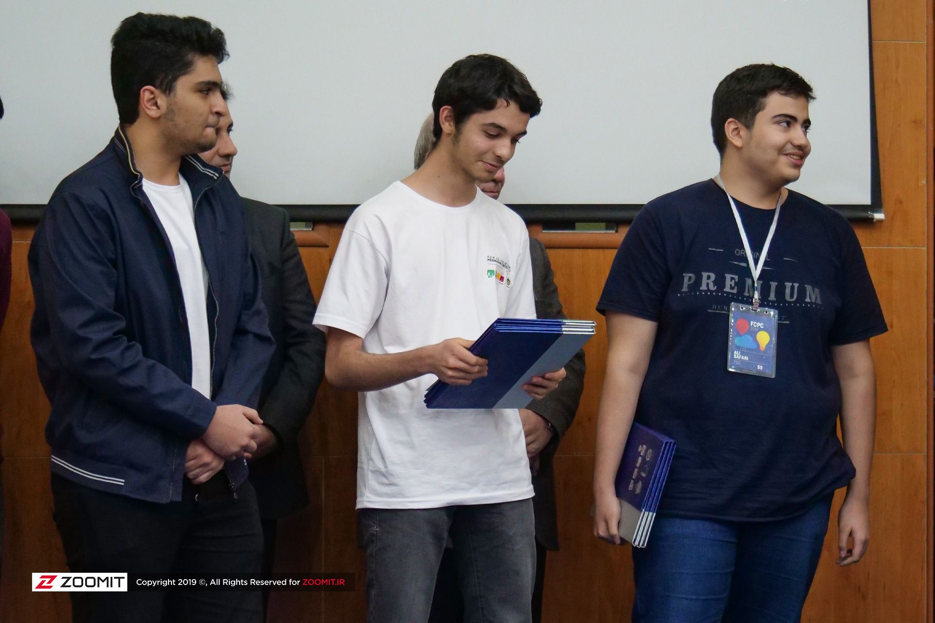 مسابقات برنامه‌نویسی FCPC با حمایت کافه‌بازار در دانشگاه فردوسی مشهد