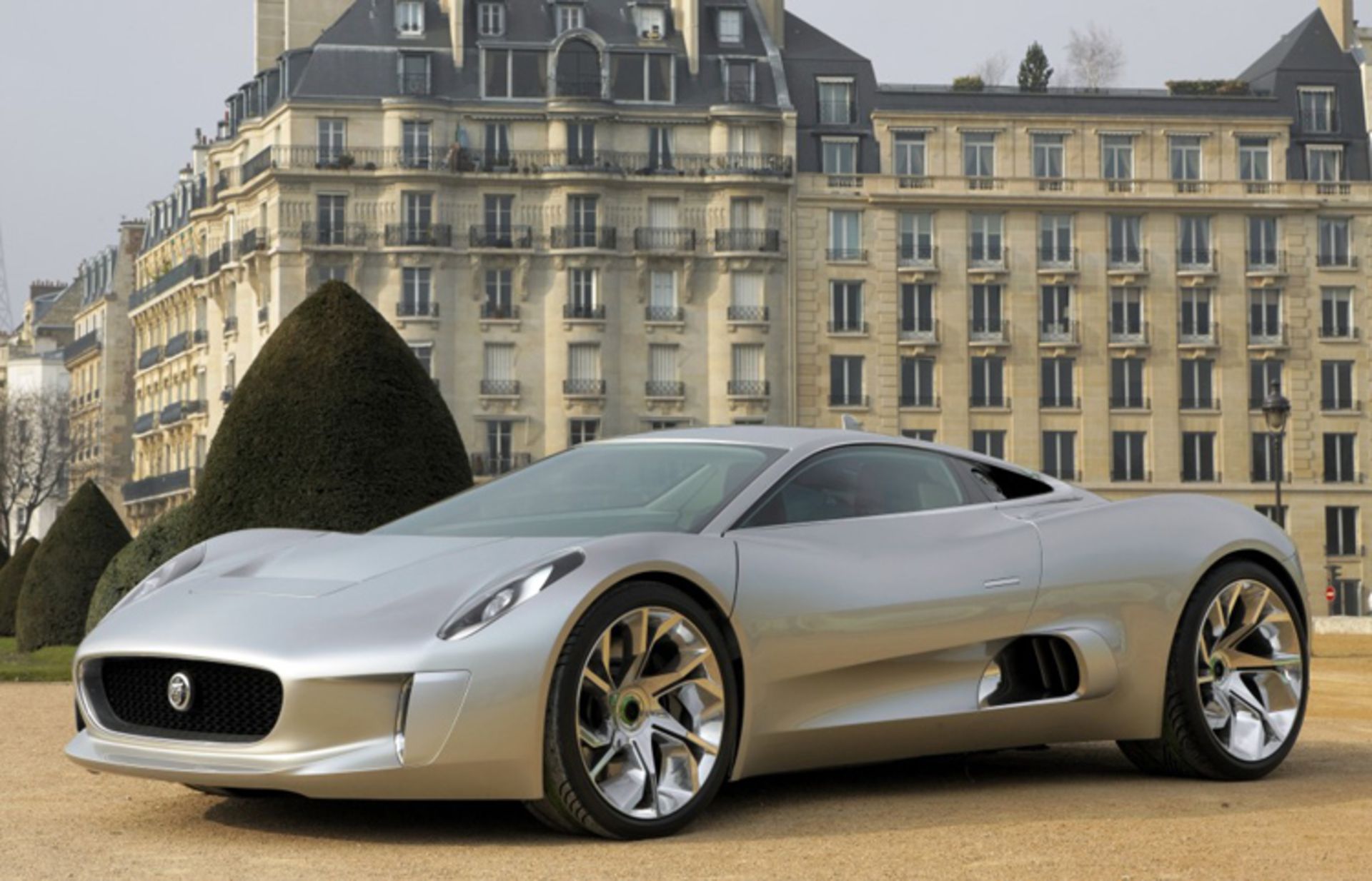 jaguar  C-X75