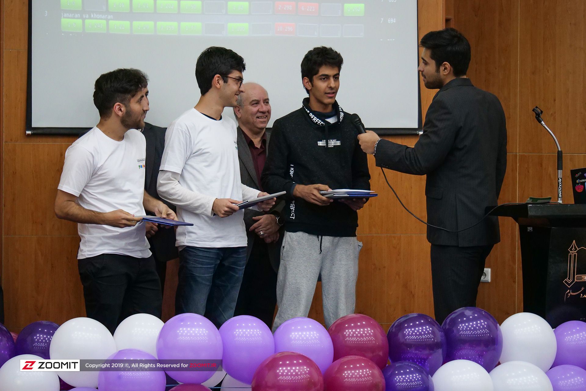 مسابقات برنامه‌نویسی FCPC با حمایت کافه‌بازار در دانشگاه فردوسی مشهد