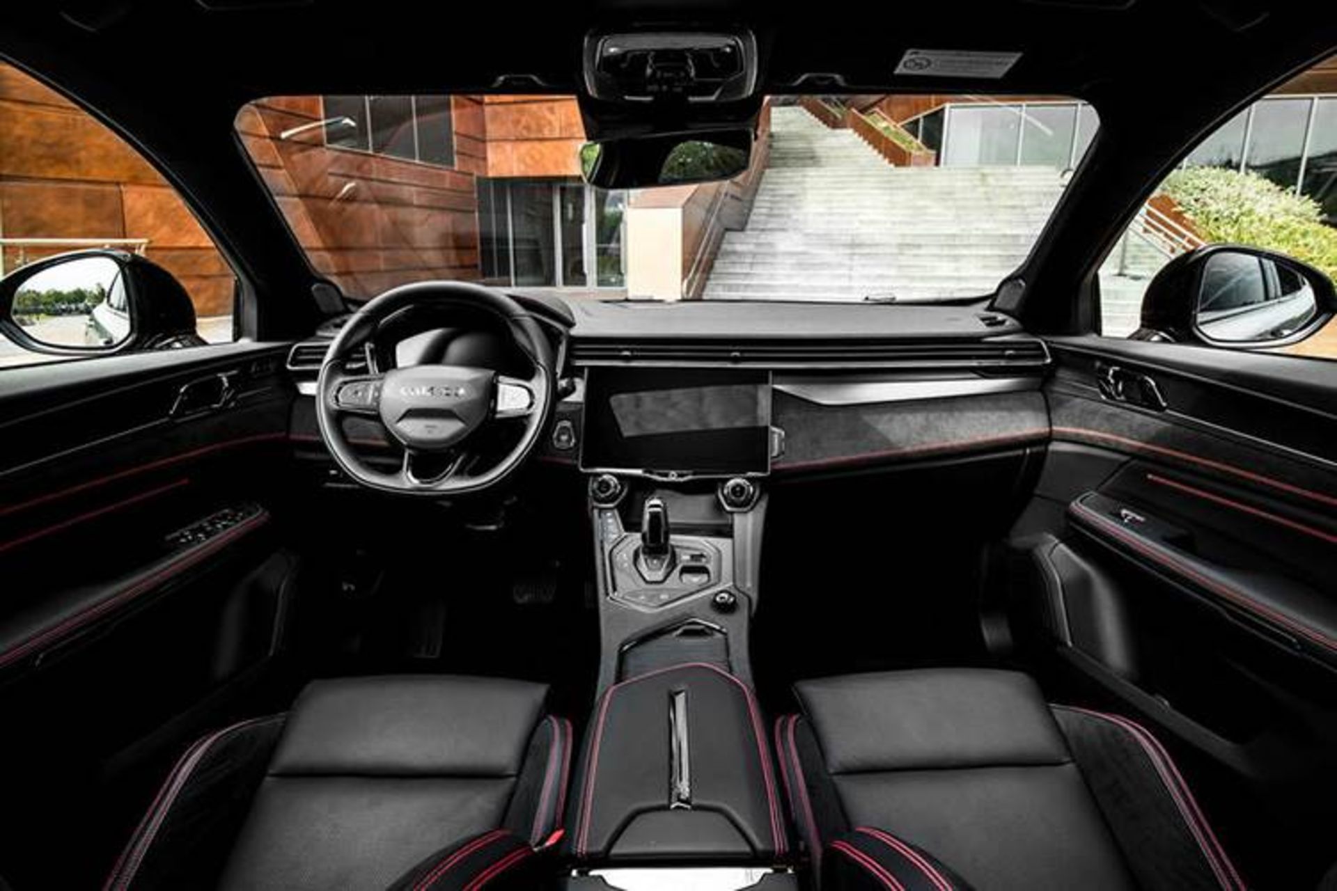 Lynk & Co 05 / شاسی بلند لینک اندکو