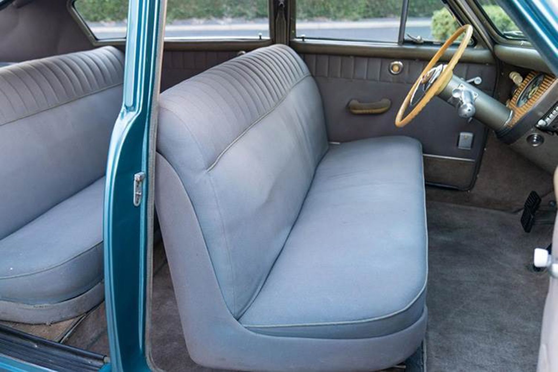 Tucker 48 / خودرو کلاسیک تاکر 48