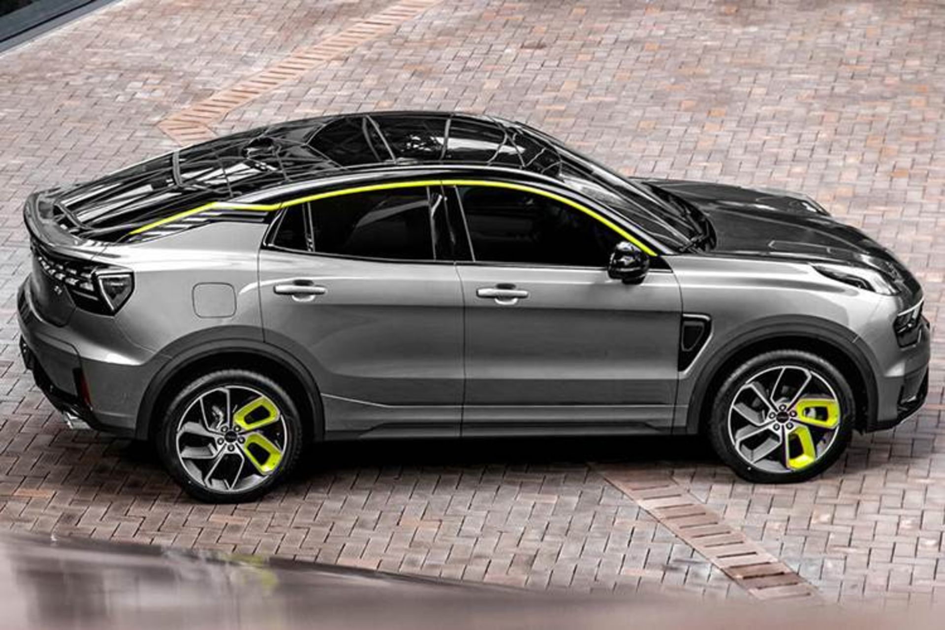 Lynk & Co 05 / شاسی بلند لینک اندکو