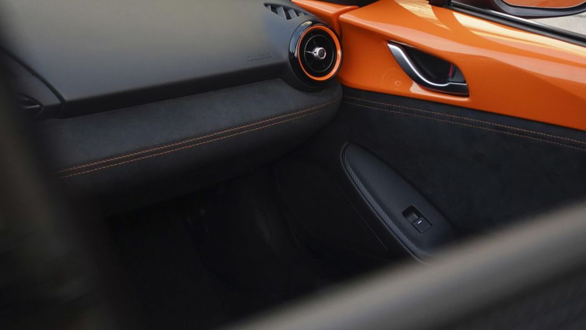 مزدا میاتا MX5 