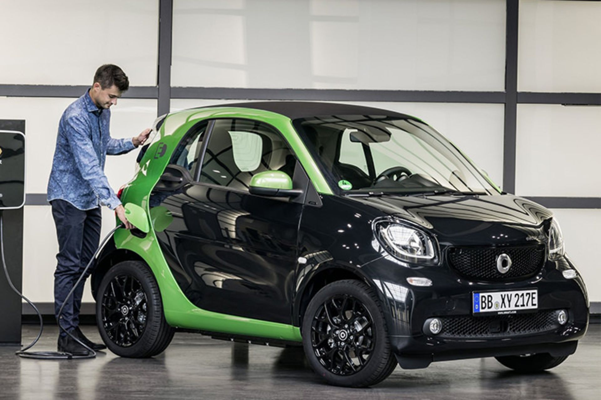 Smart EQ ForTwo / اسمارت فورتو برقی