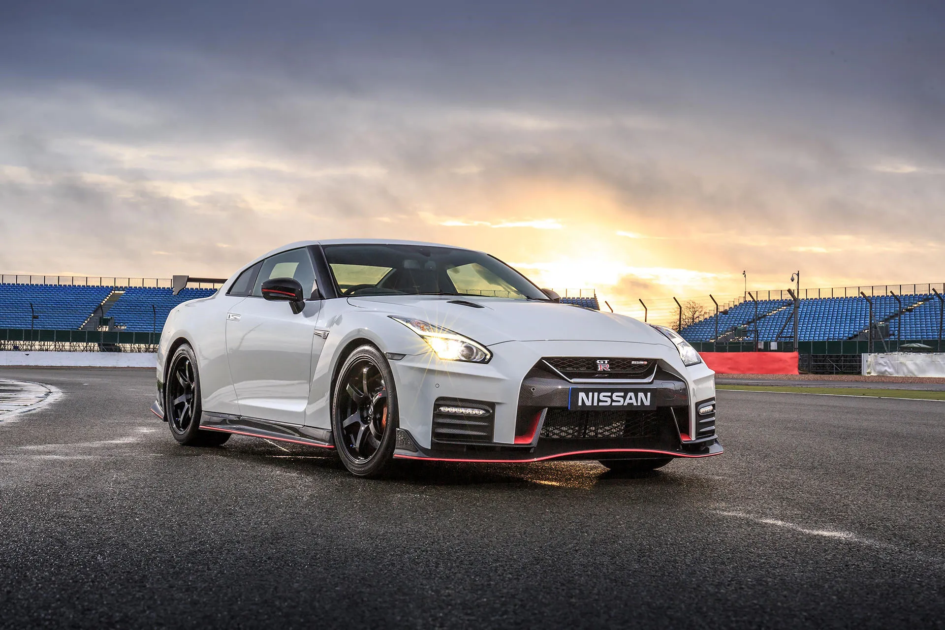 Nissan GT-R Nismo