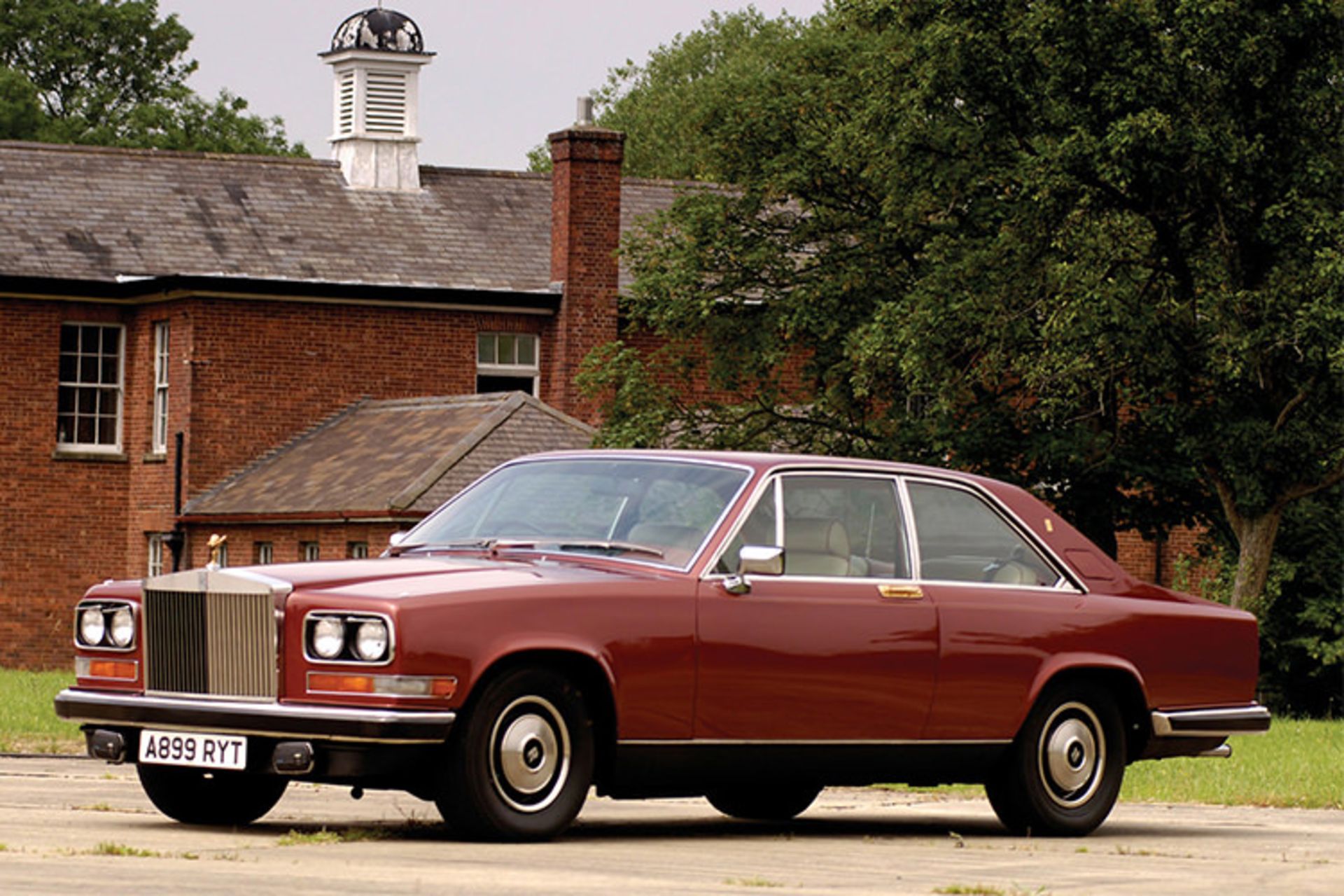 Rolls-Royce Camargue