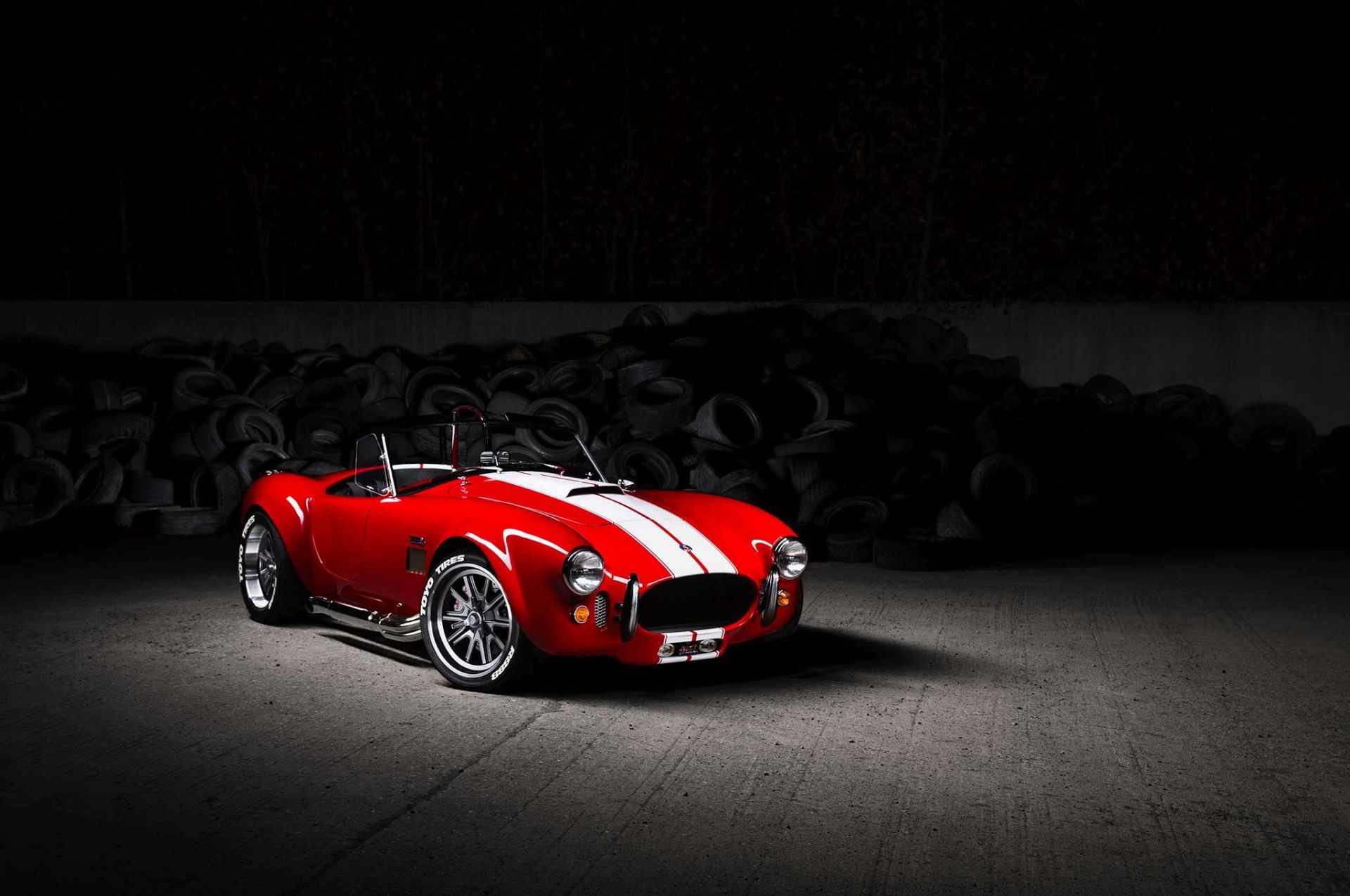 Super Street Toyo Tires Shuter Space