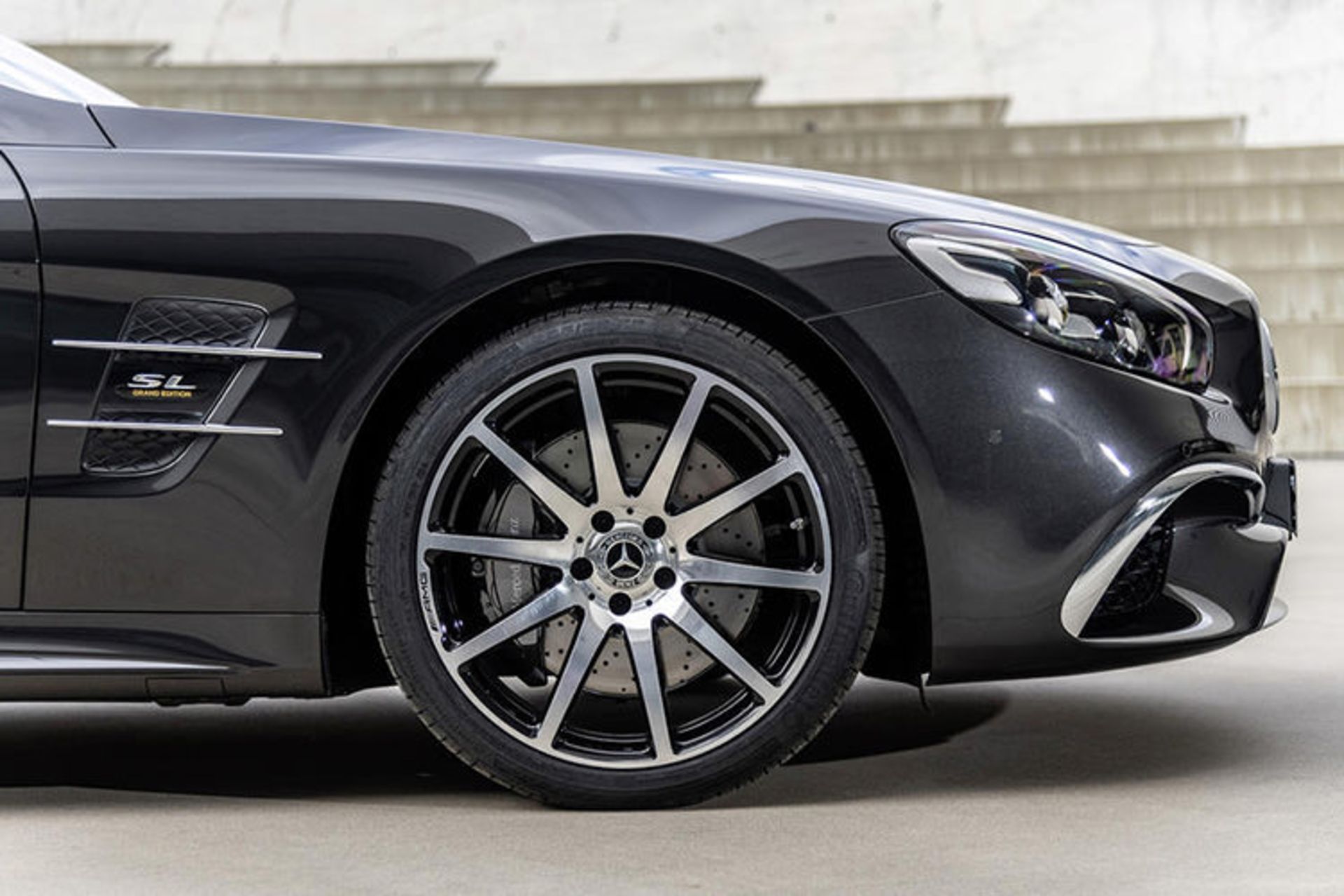 Mercedes-Benz SL Grand Edition / مرسدس بنز 