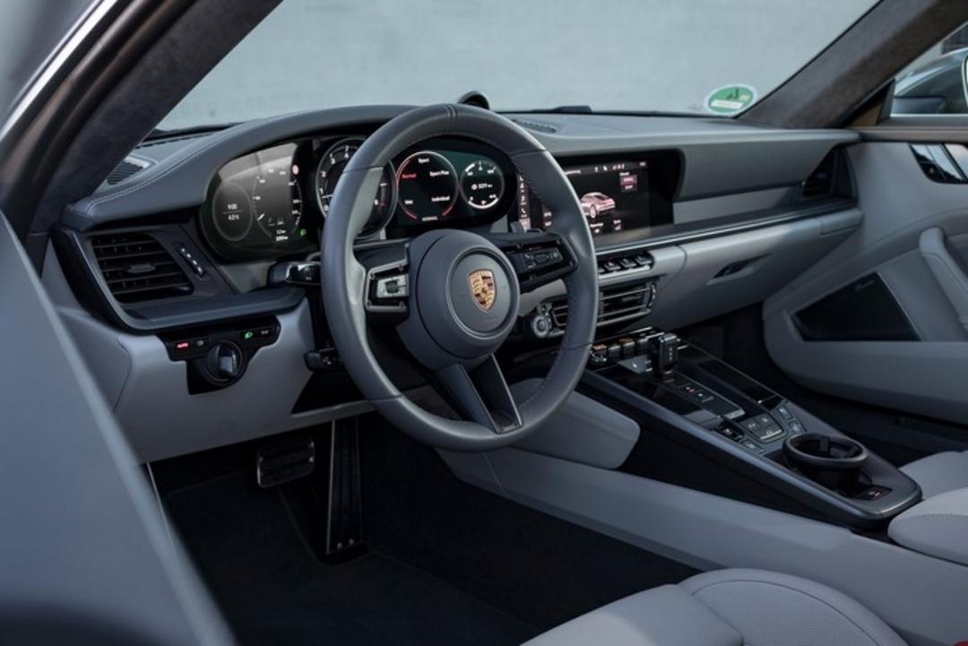 2019 Porsche 911 Carrera S