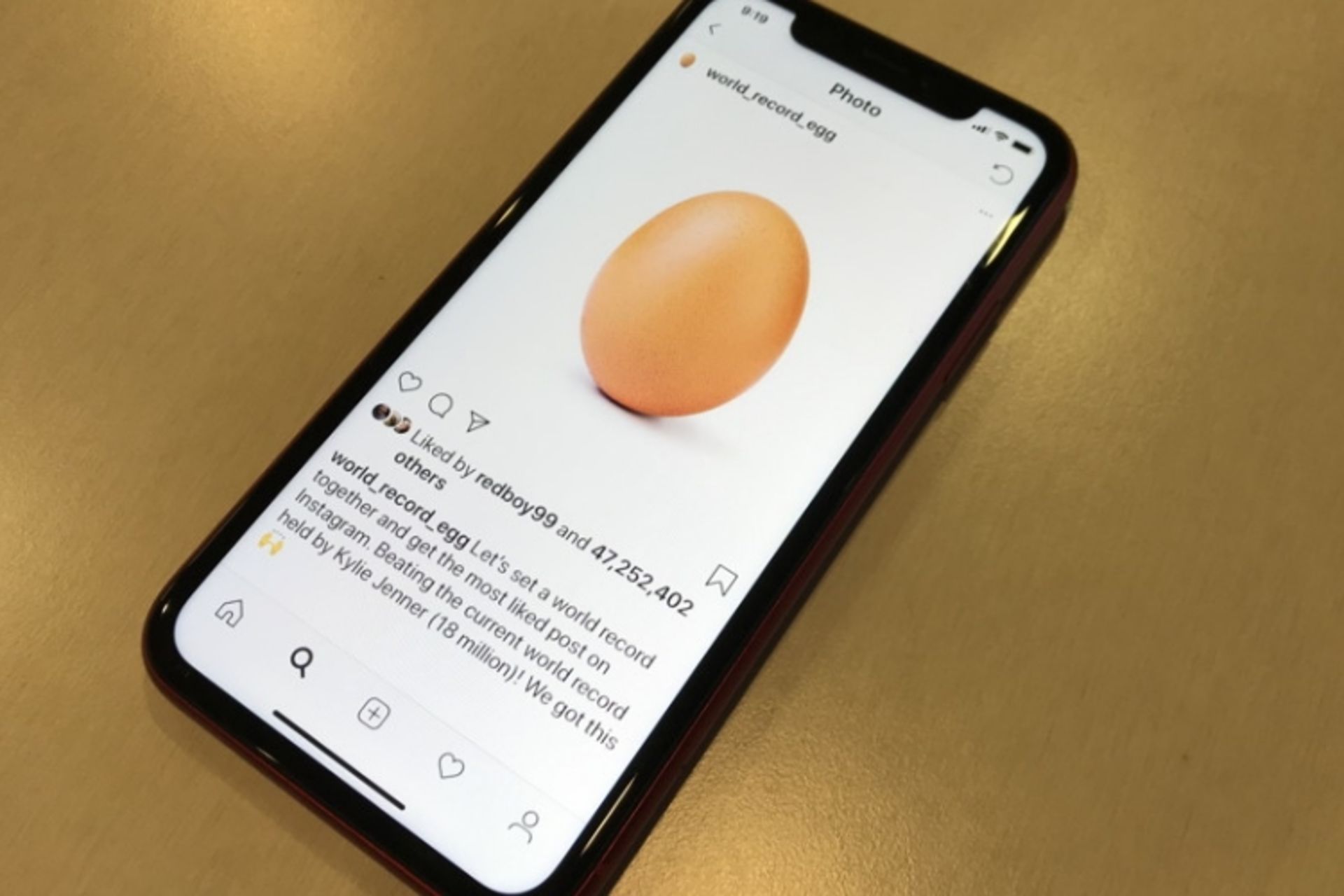 یوجین / Eugene / تخم مرغ اینستاگرام