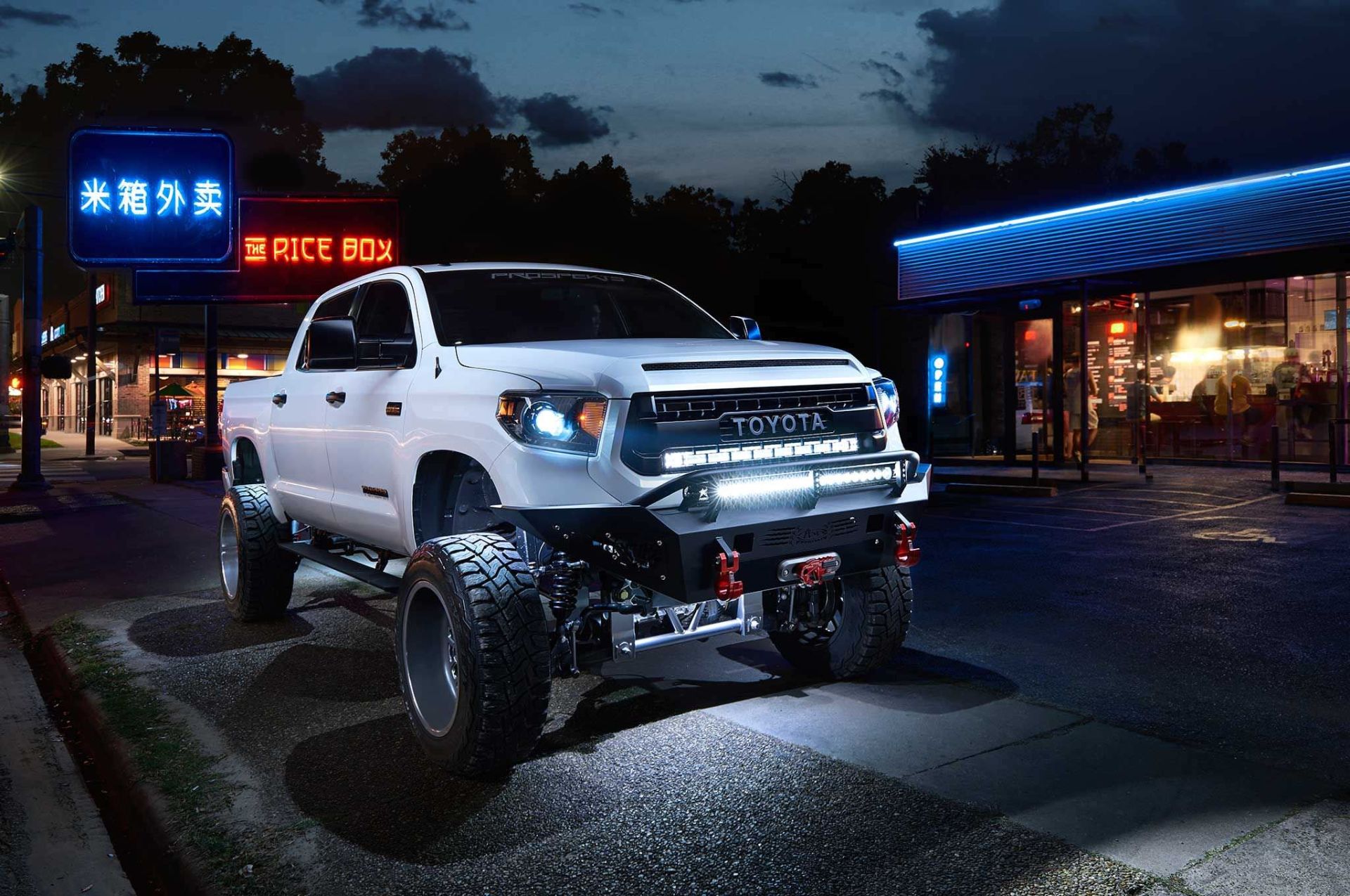 Super Street Toyo Tires Shuter Space