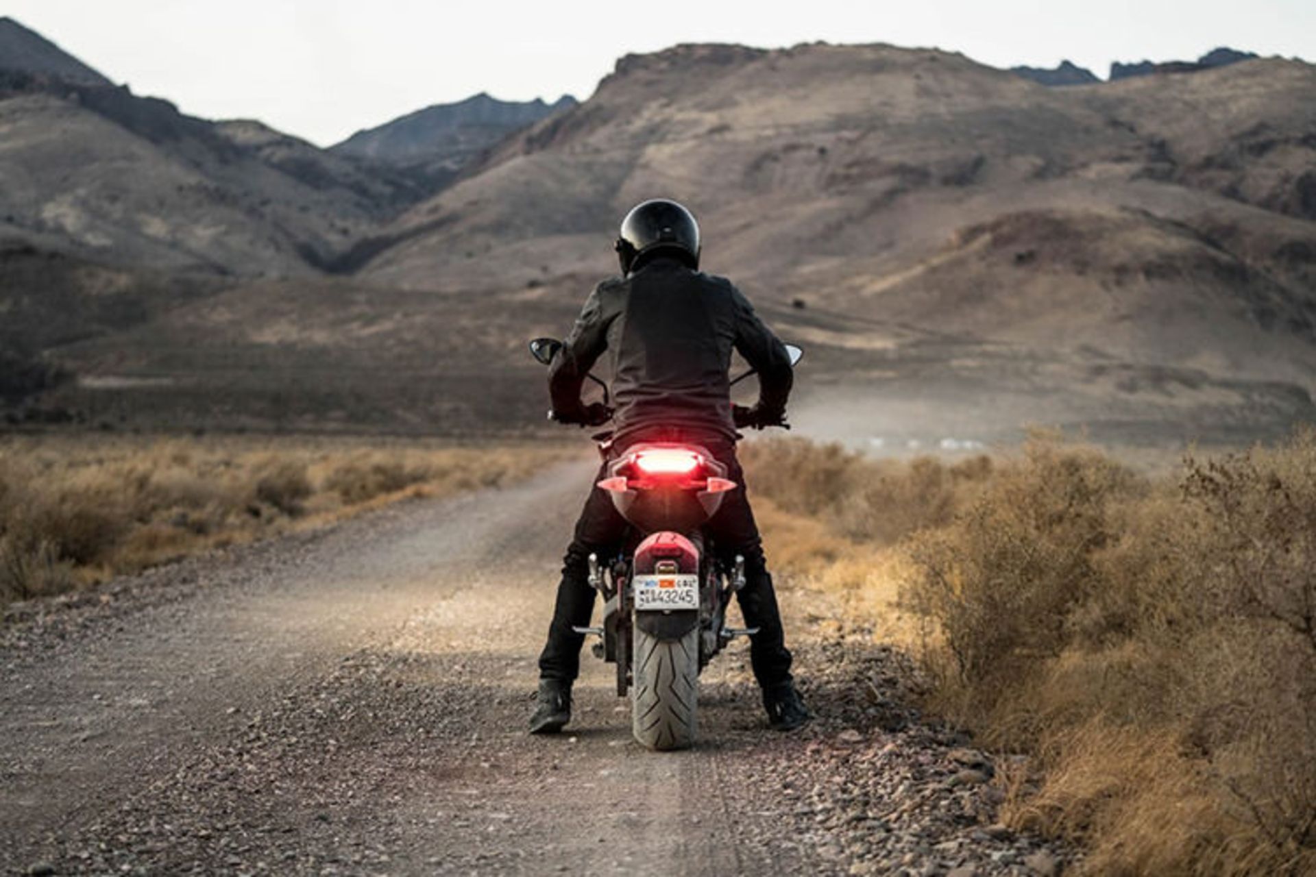 Zero SR/F electric motorcycle / موتورسیکلت برقی زیرو