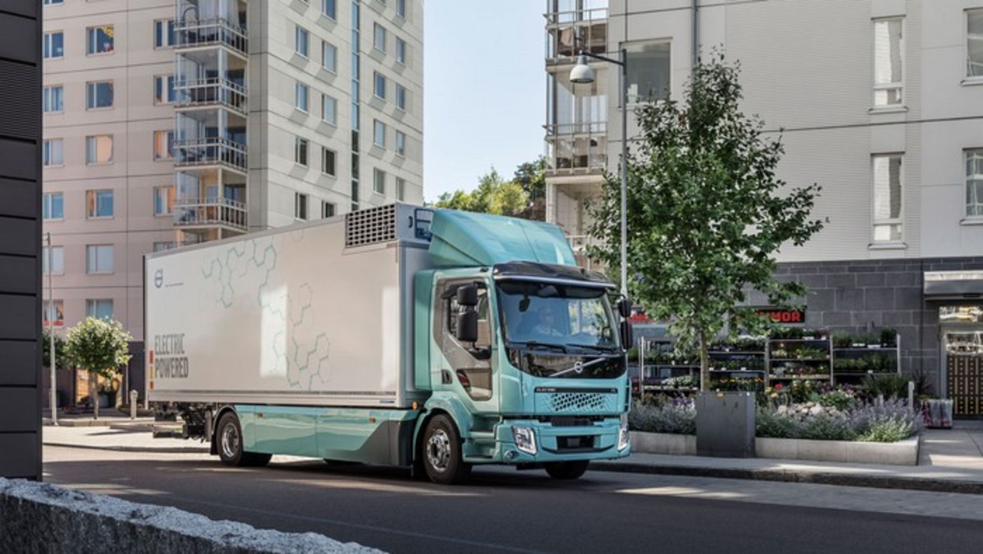 volvo electric trucks
