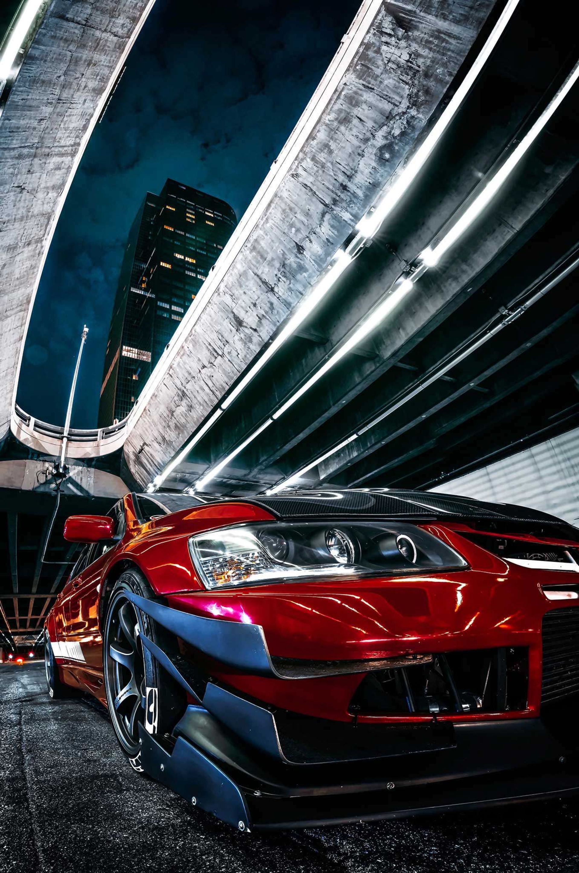 Super Street Toyo Tires Shuter Space