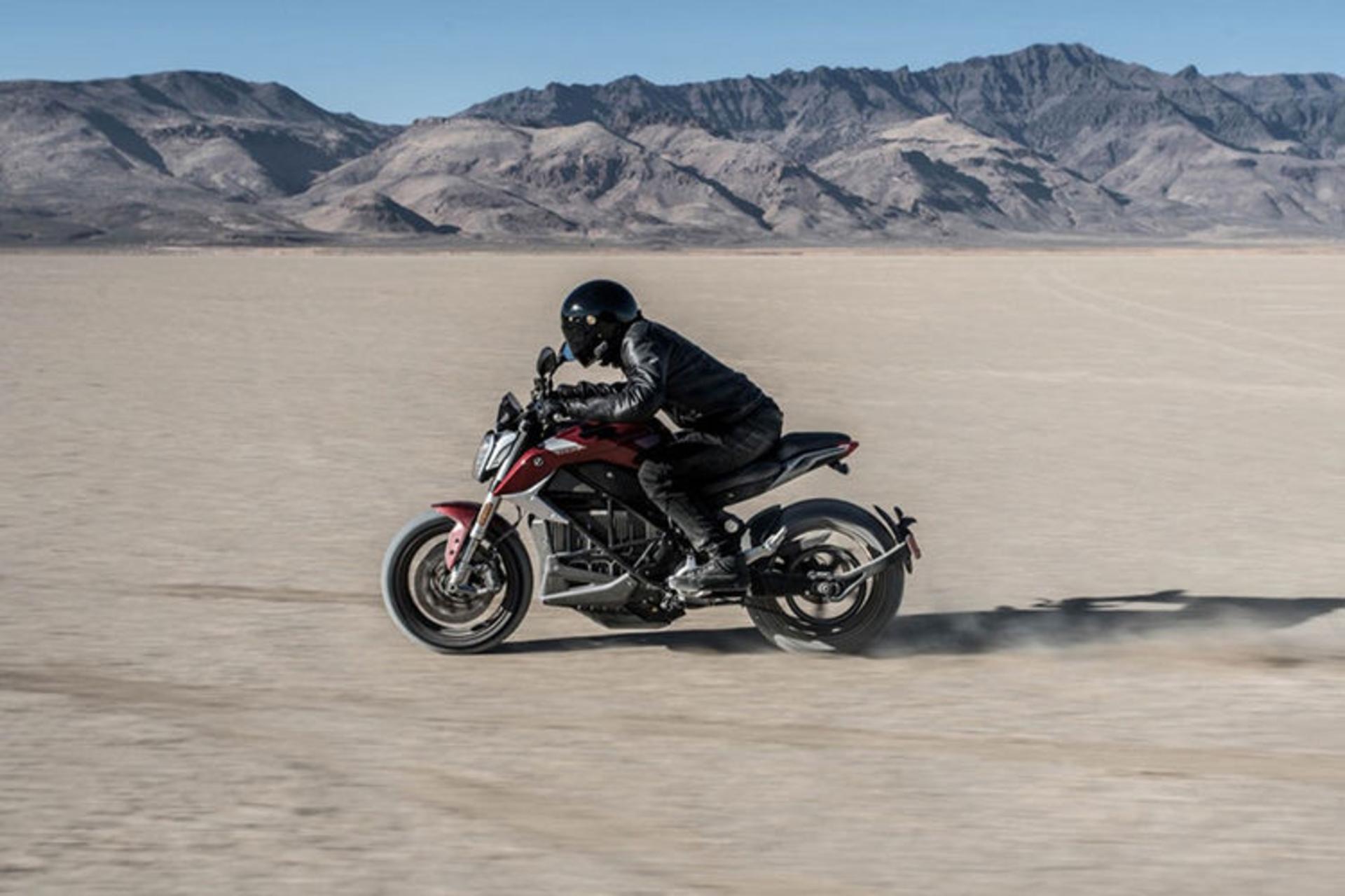 Zero SR/F electric motorcycle / موتورسیکلت برقی زیرو