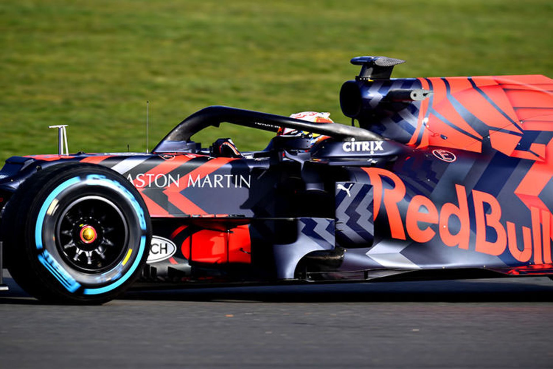 Red Bull F1 car / خودرو فرمول یک ردبول