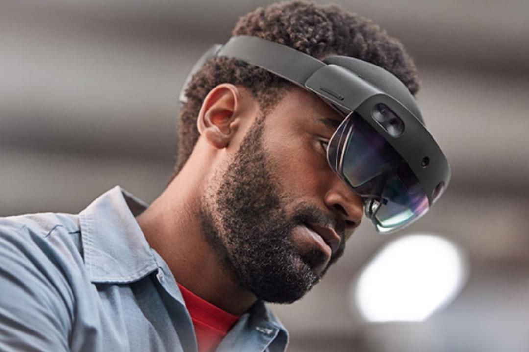 هولولنز 2 مایکروسافت / Microsoft Hololens 2