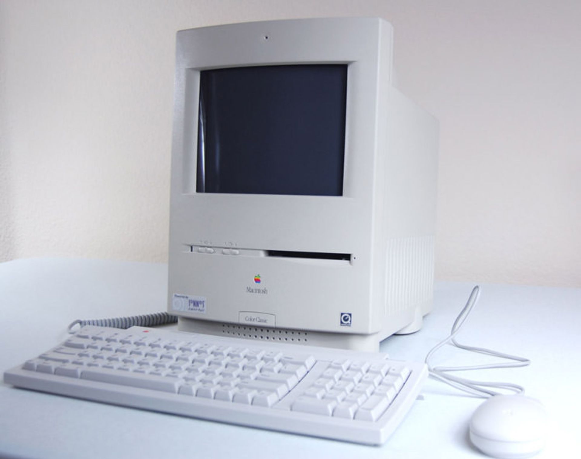 مرجع متخصصين ايران مكينتاش Macintosh Color Classic