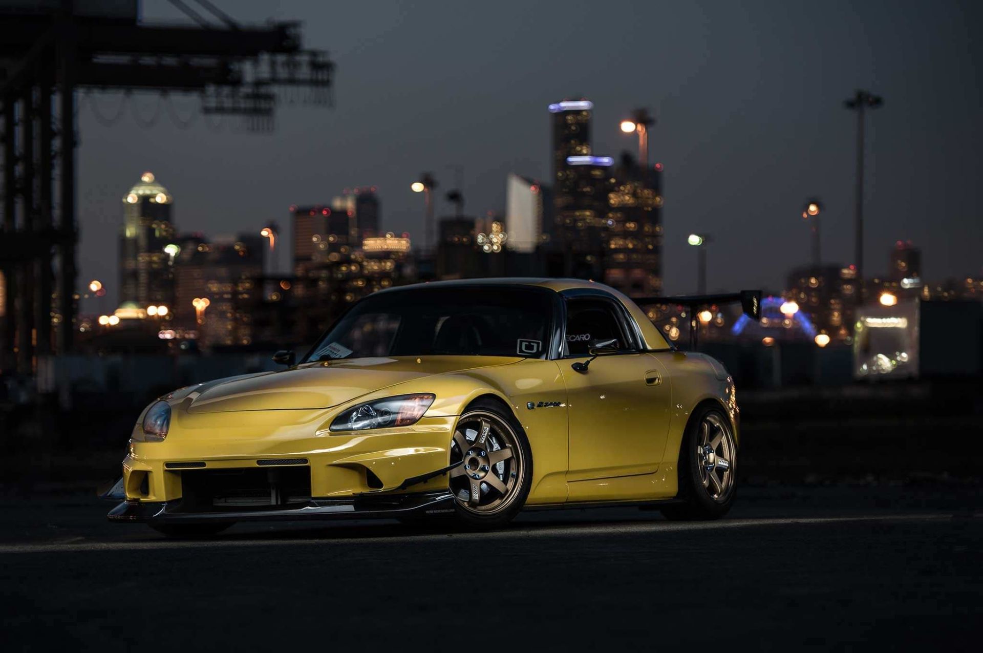 Super Street Toyo Tires Shuter Space