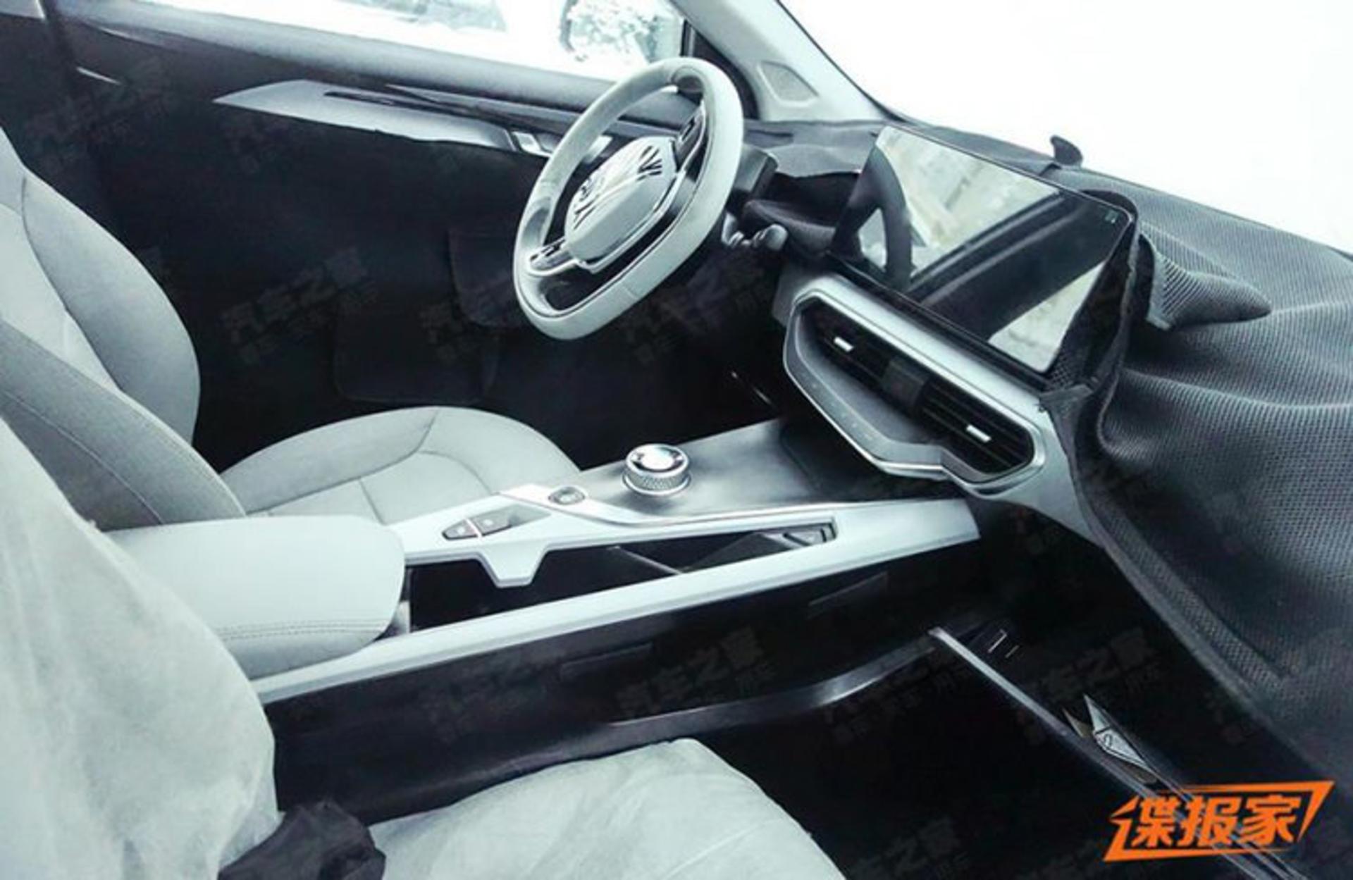 Geely GE11 Electric Sedan / سدان برقی جیلی
