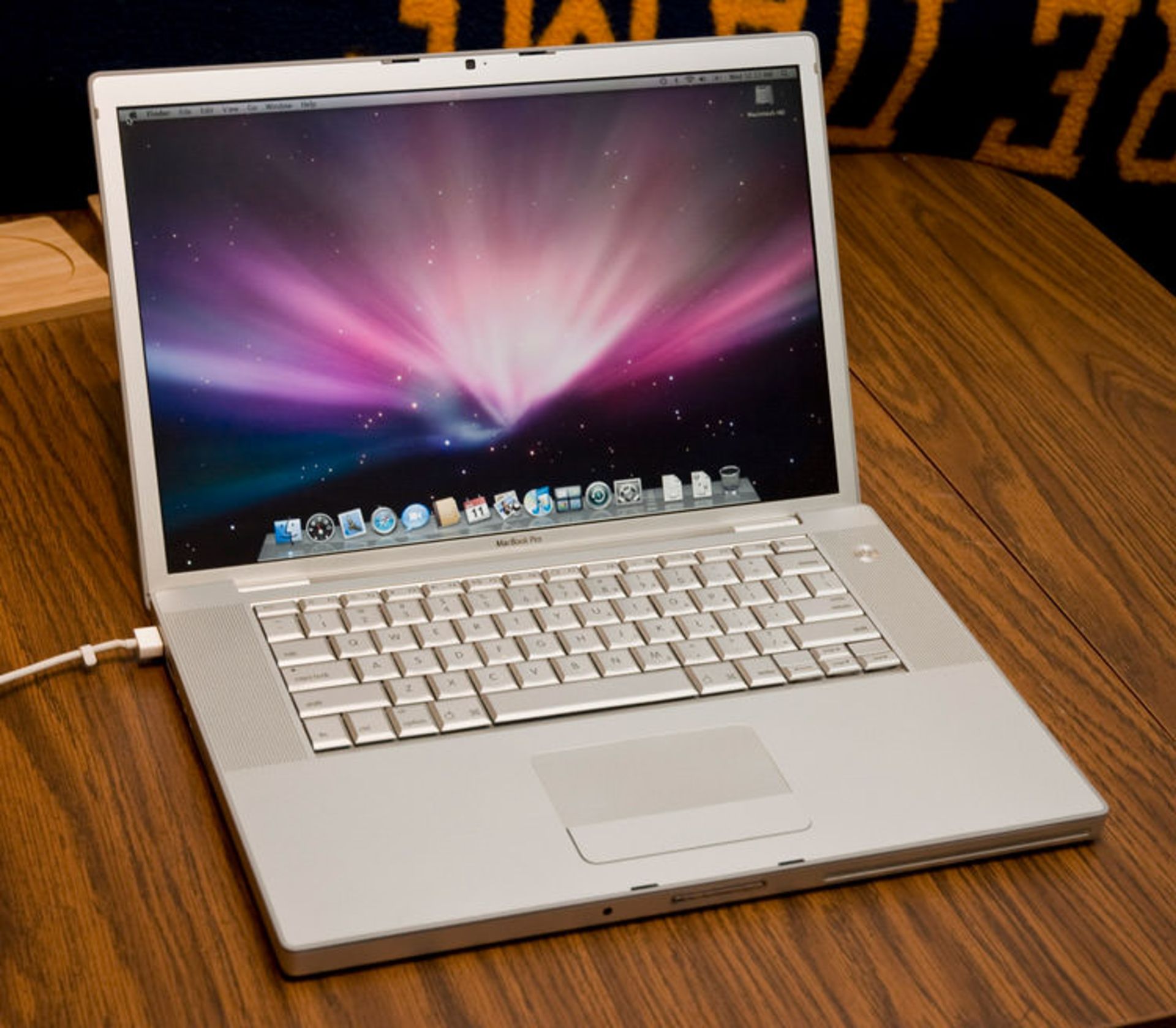 مرجع متخصصين ايران MacBook Pro مك بوك پرو